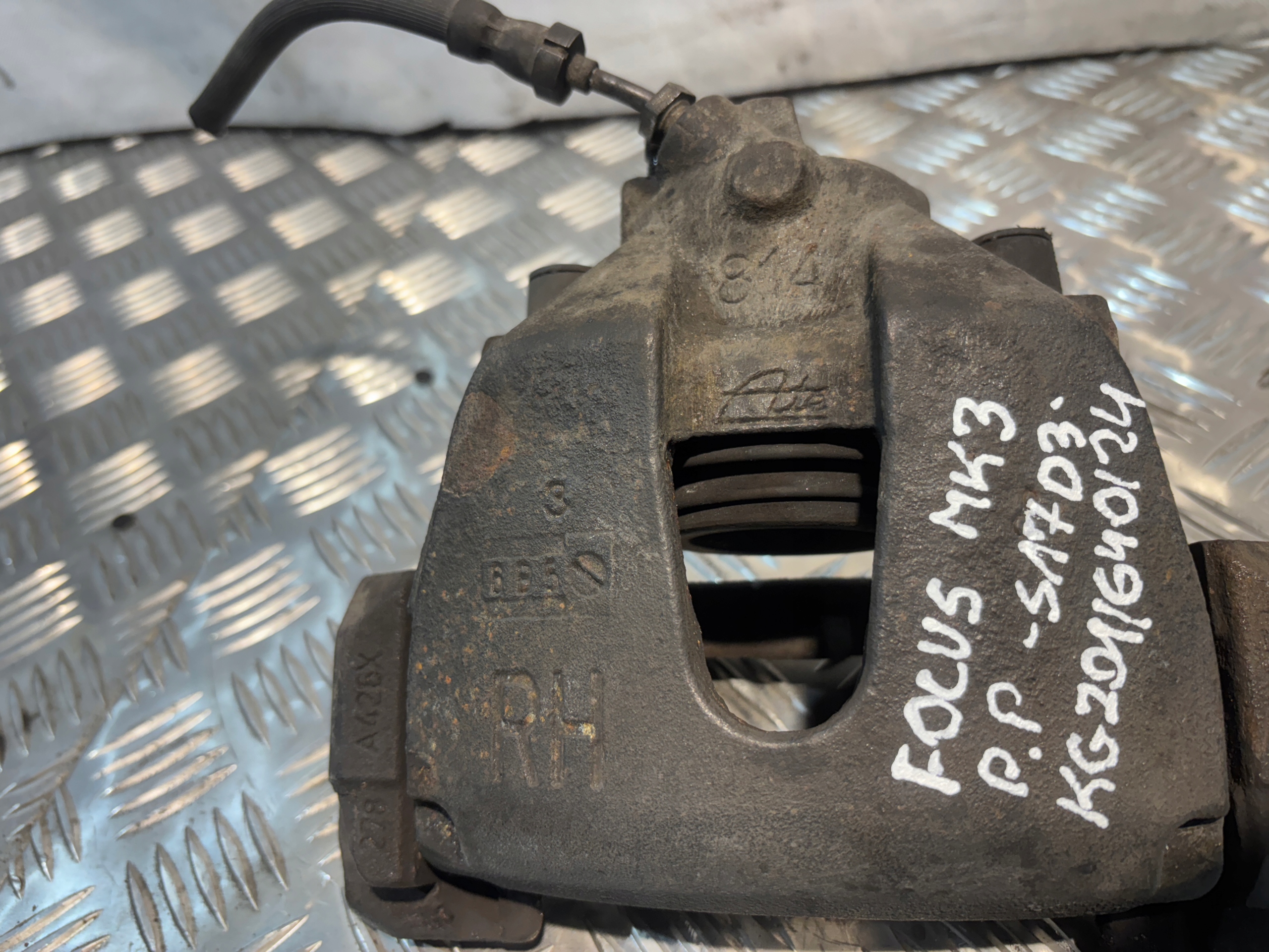 caliper brake right front Ford Focus MK3 III 3 lift 1,5TDCI