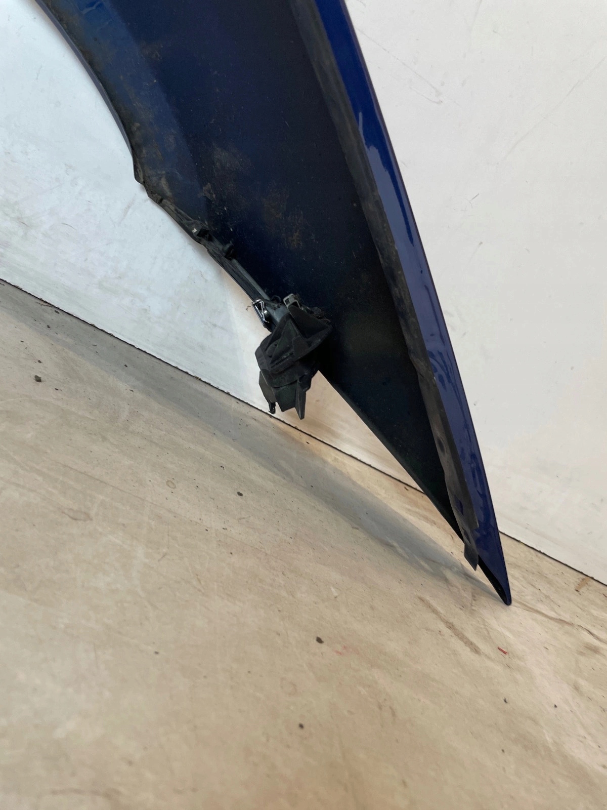 fender front front left BMW 3 E90 E91 LCI Lift Lemans Blau