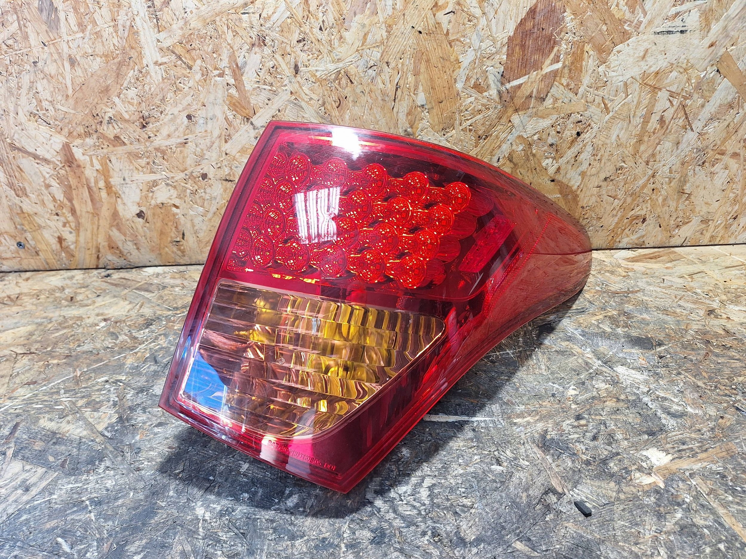 LAMPA TYŁ PRAWA HYUNDAI IX55 LED 08-12 9240-3J1 Producent części Hyundai OE