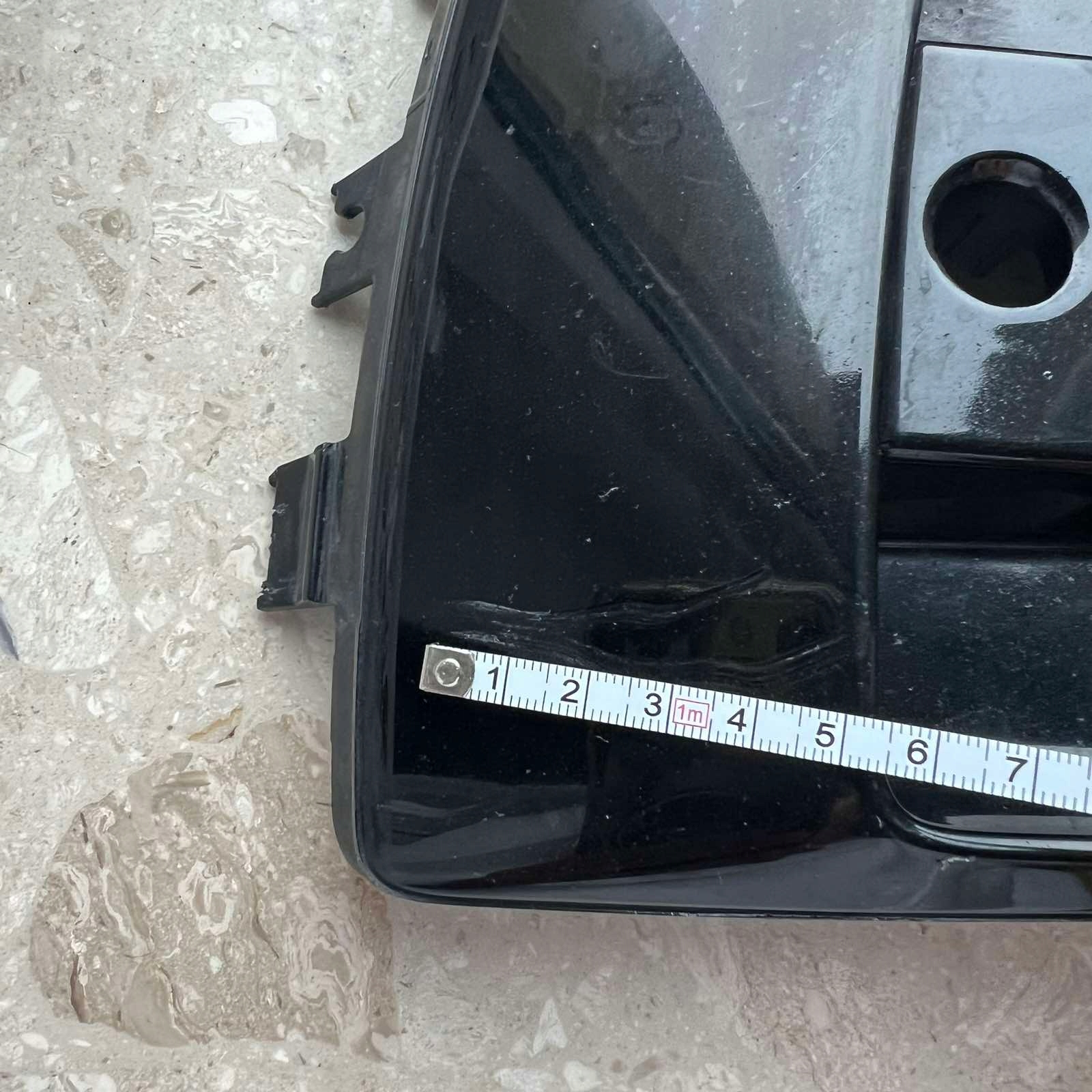 VOLVO XC60 17- R-design grid of a bumper right front 31449129