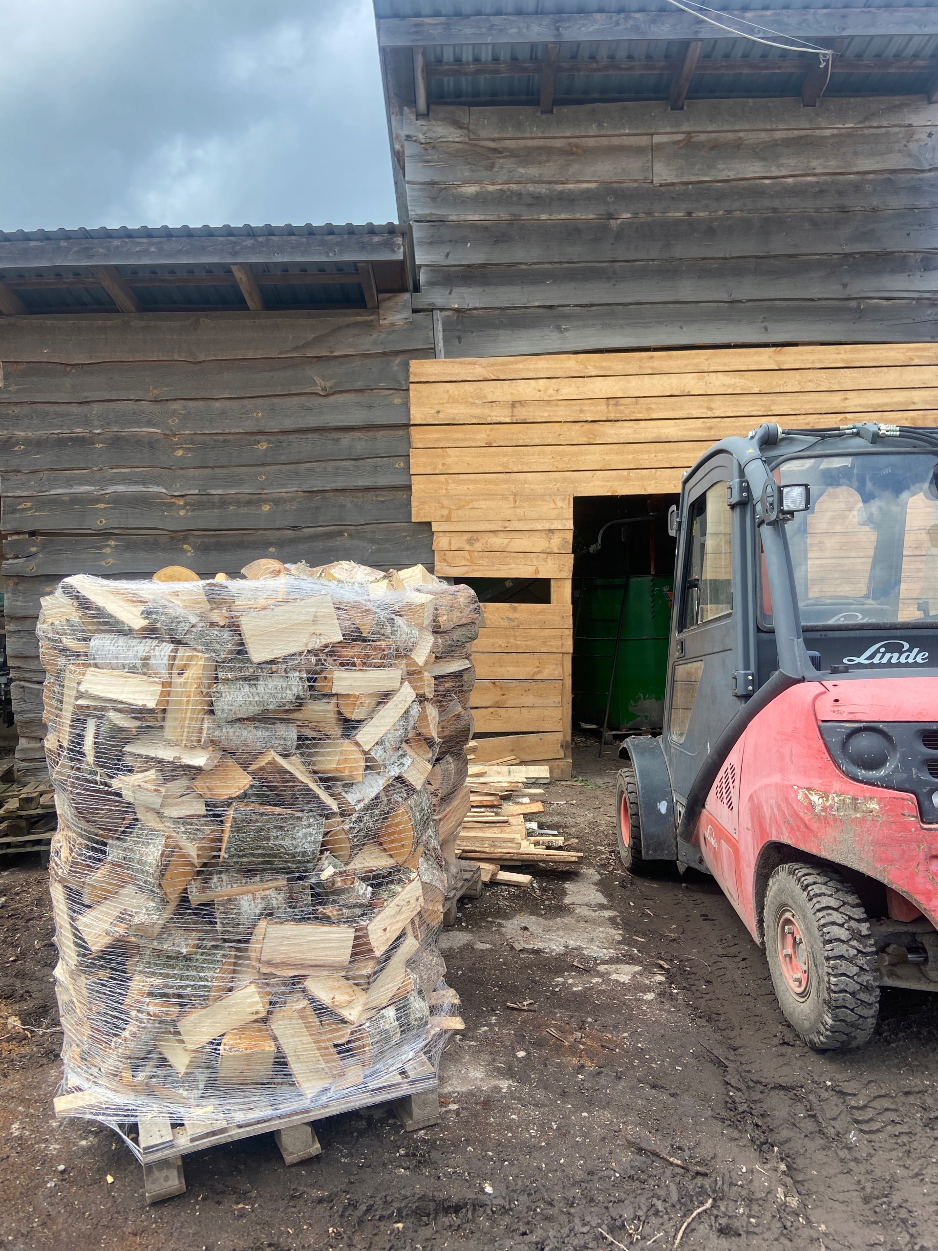 DREWNO KOMINKOWE BRZOZA 10KG Marka Opal