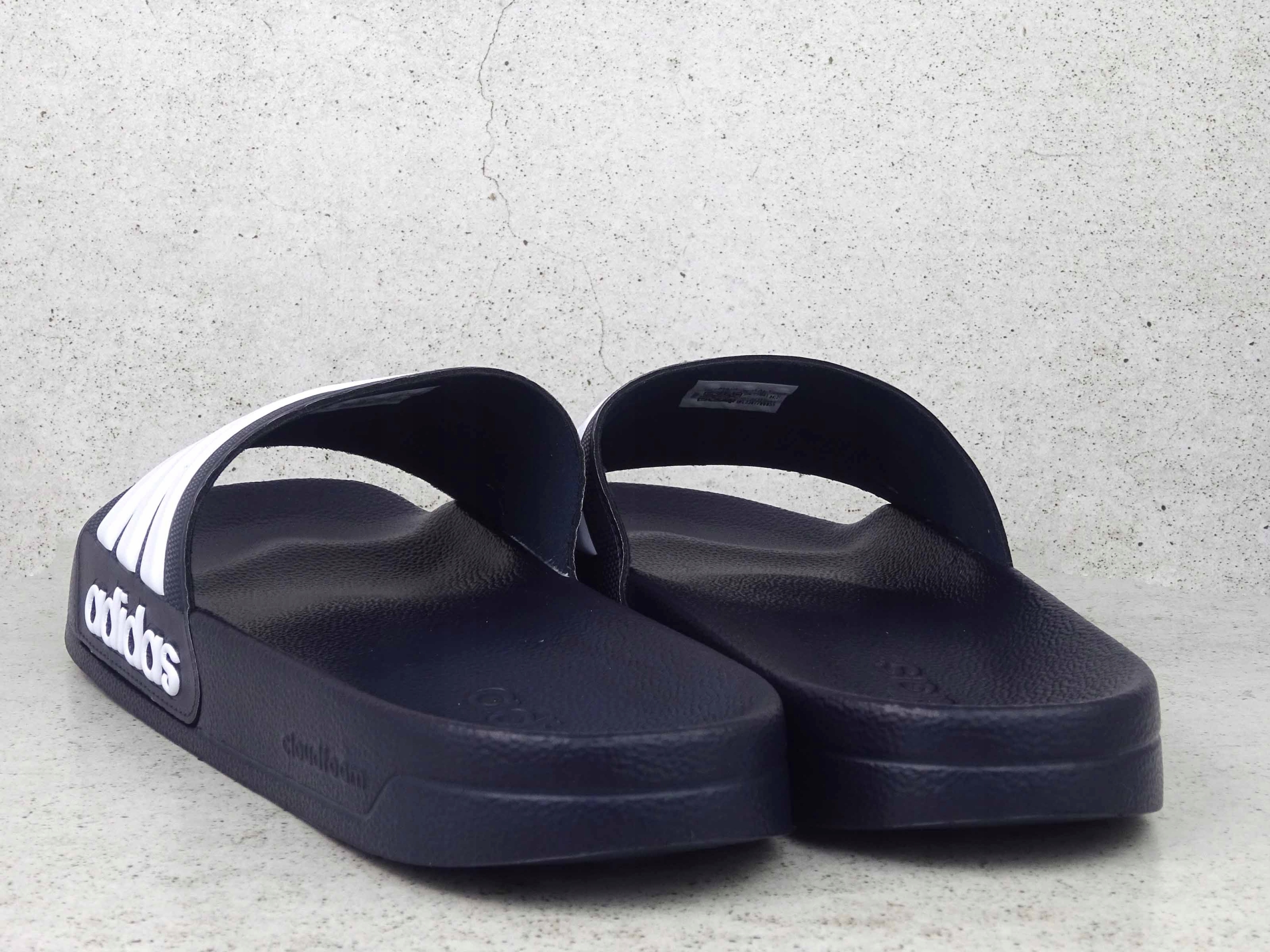 ADIDAS ADILETTE SHOWER GZ5920 DAMSKIE KLAPKI BASENOWE NA BASEN GRANATOWE Rozmiar 39