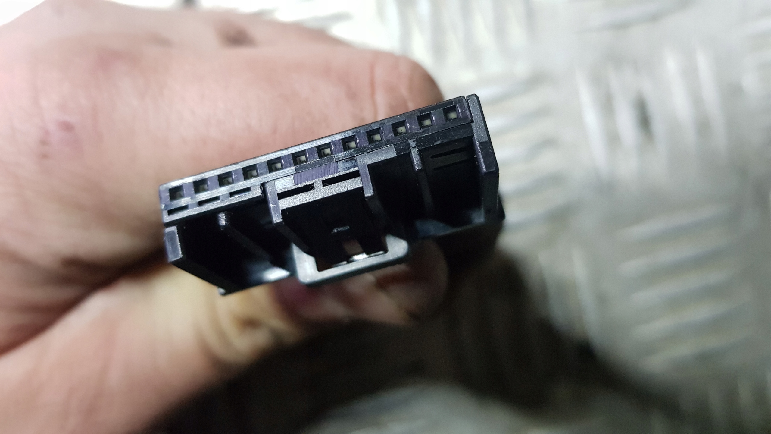 AUDI A8 D3 LUSTERK inner reversely 8 PIN