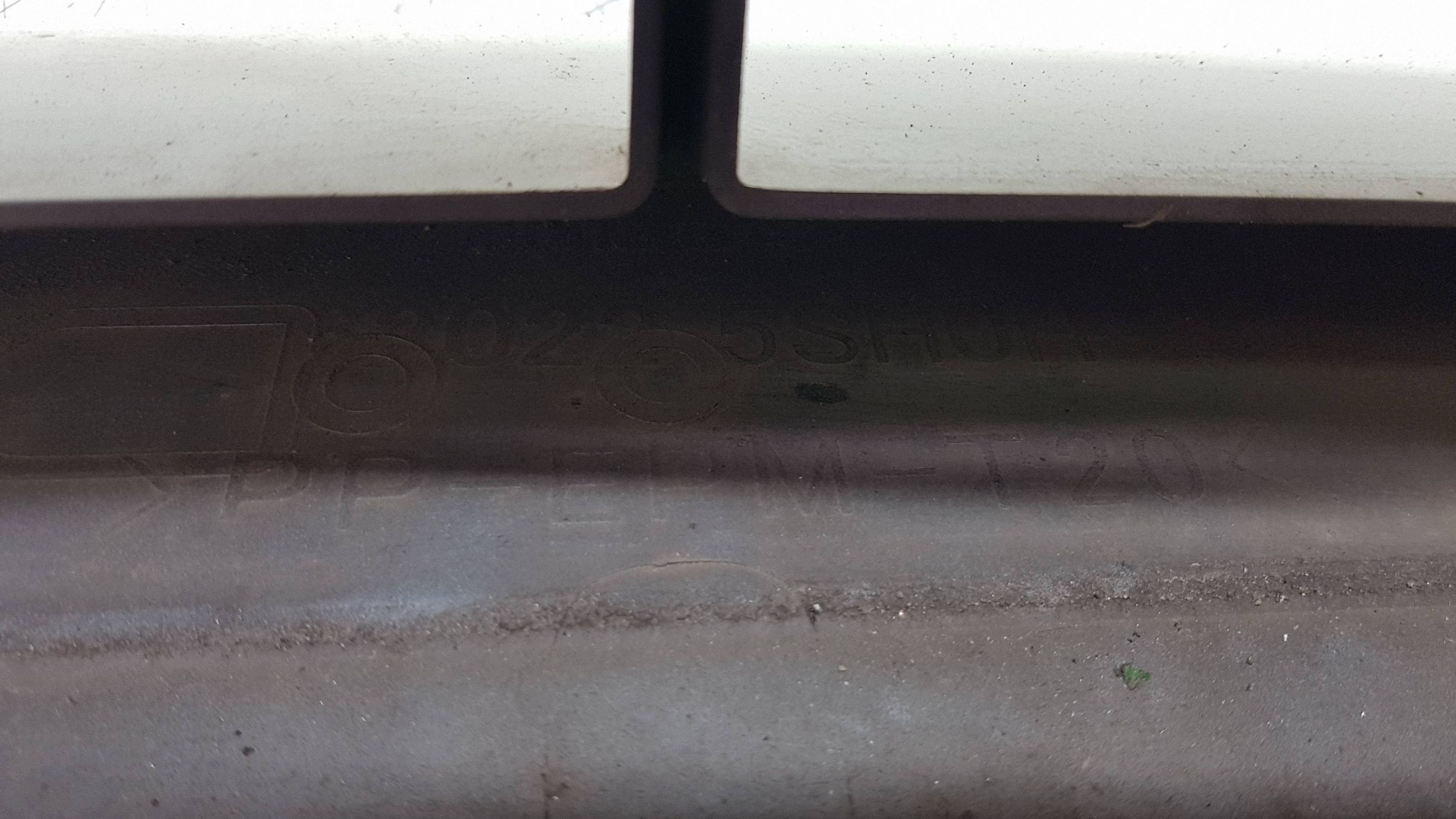 NISSAN LEAF II 2017 - bumper front 62022-5SHOH