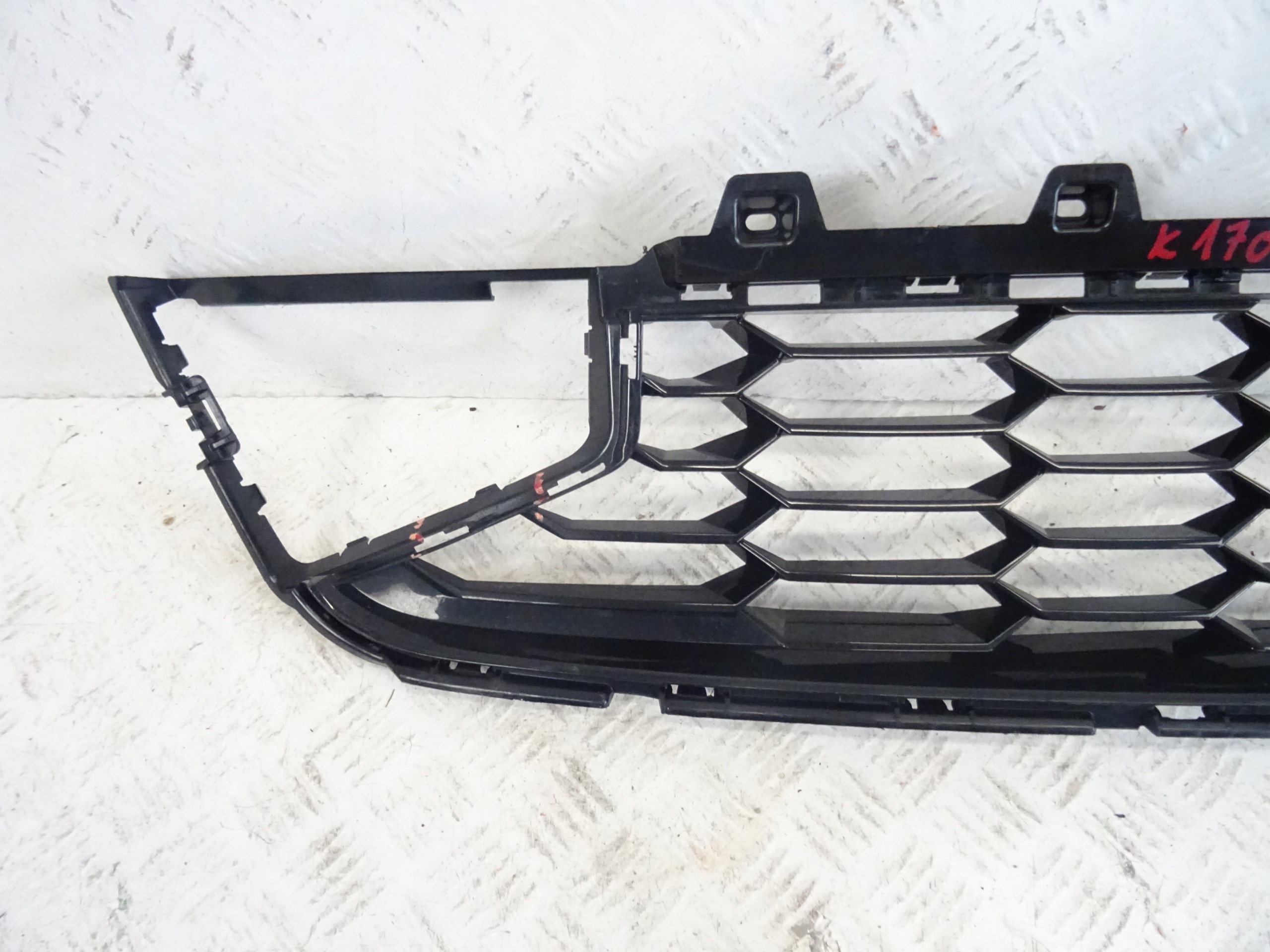 grid of a bumper front front central BMW 3 G20 G21 LIFT m-packet