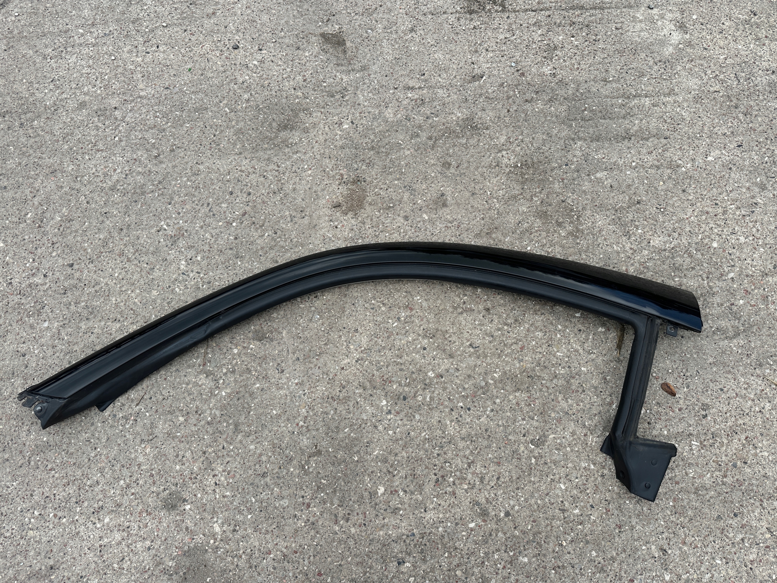 LISTWA DACHOWA LEWA DACH NISSAN 350Z G41