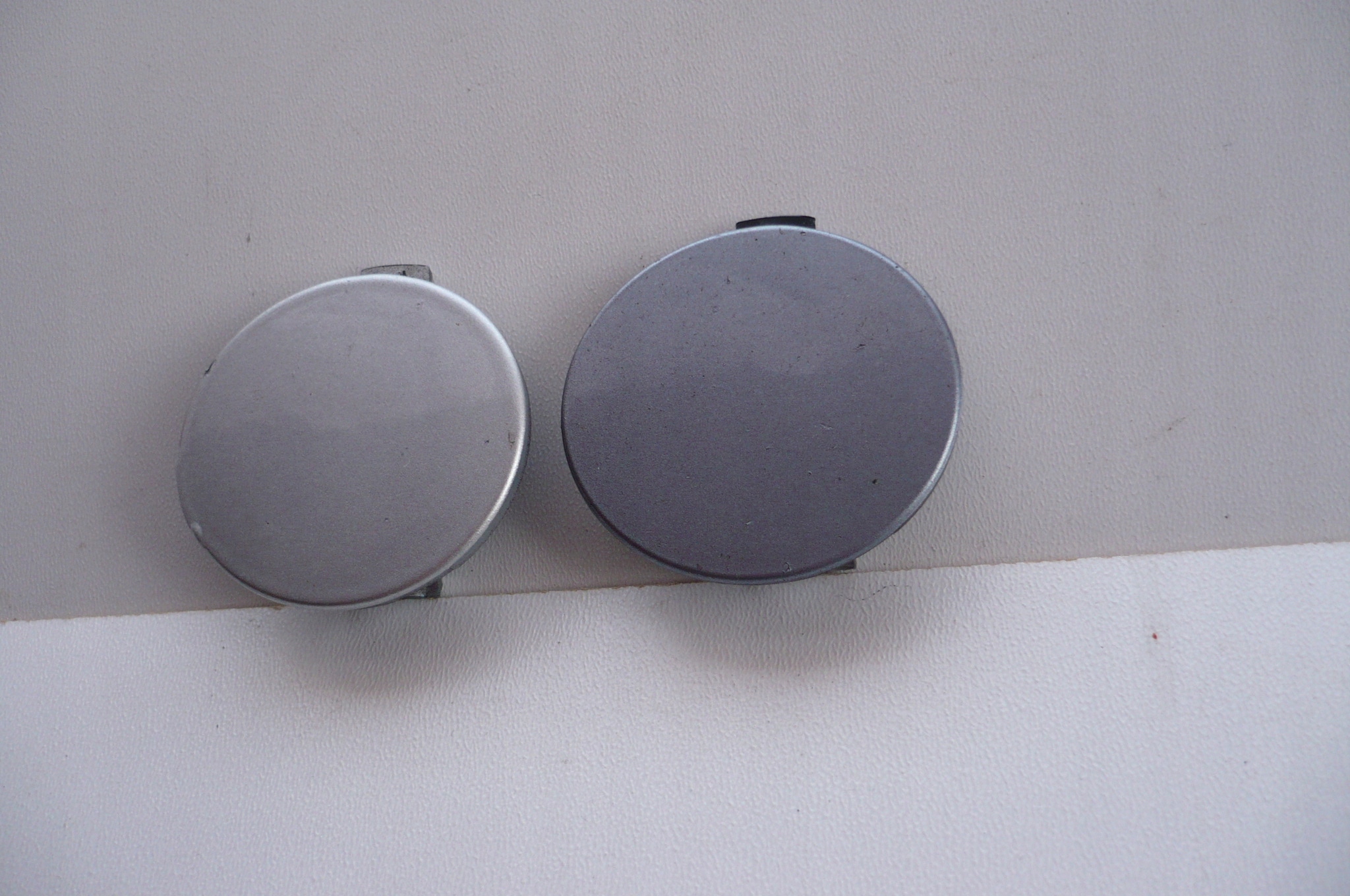 AUDI A4 B7 2005-08r towing hook cap bumper front original