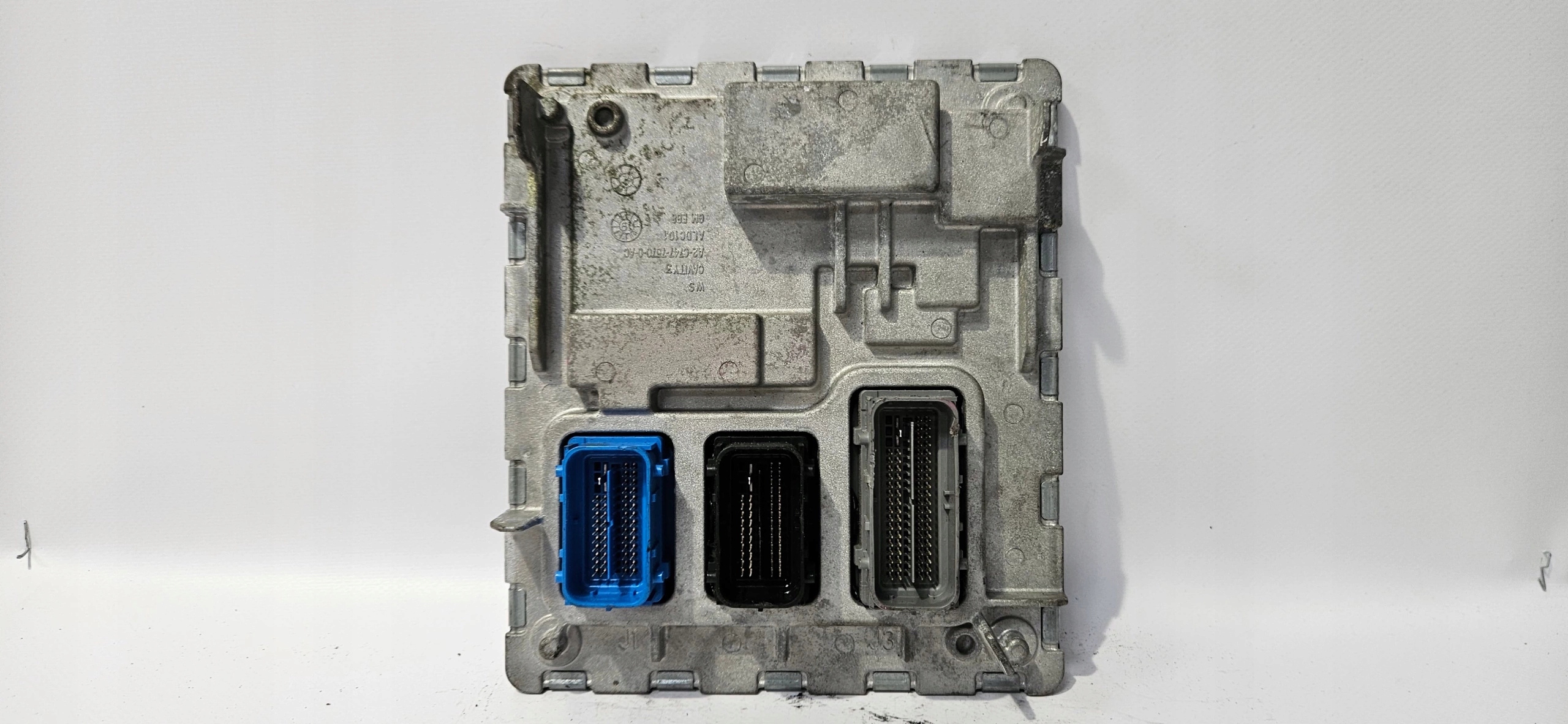computer of the engine ECU OPEL ASTRA V K 1.2 12706668