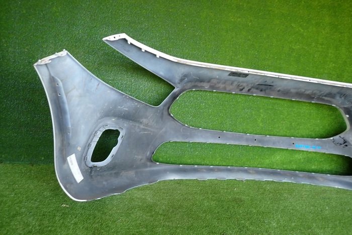 MERCEDES W177 177 -KLASA 18- Frontstoßstange vorne