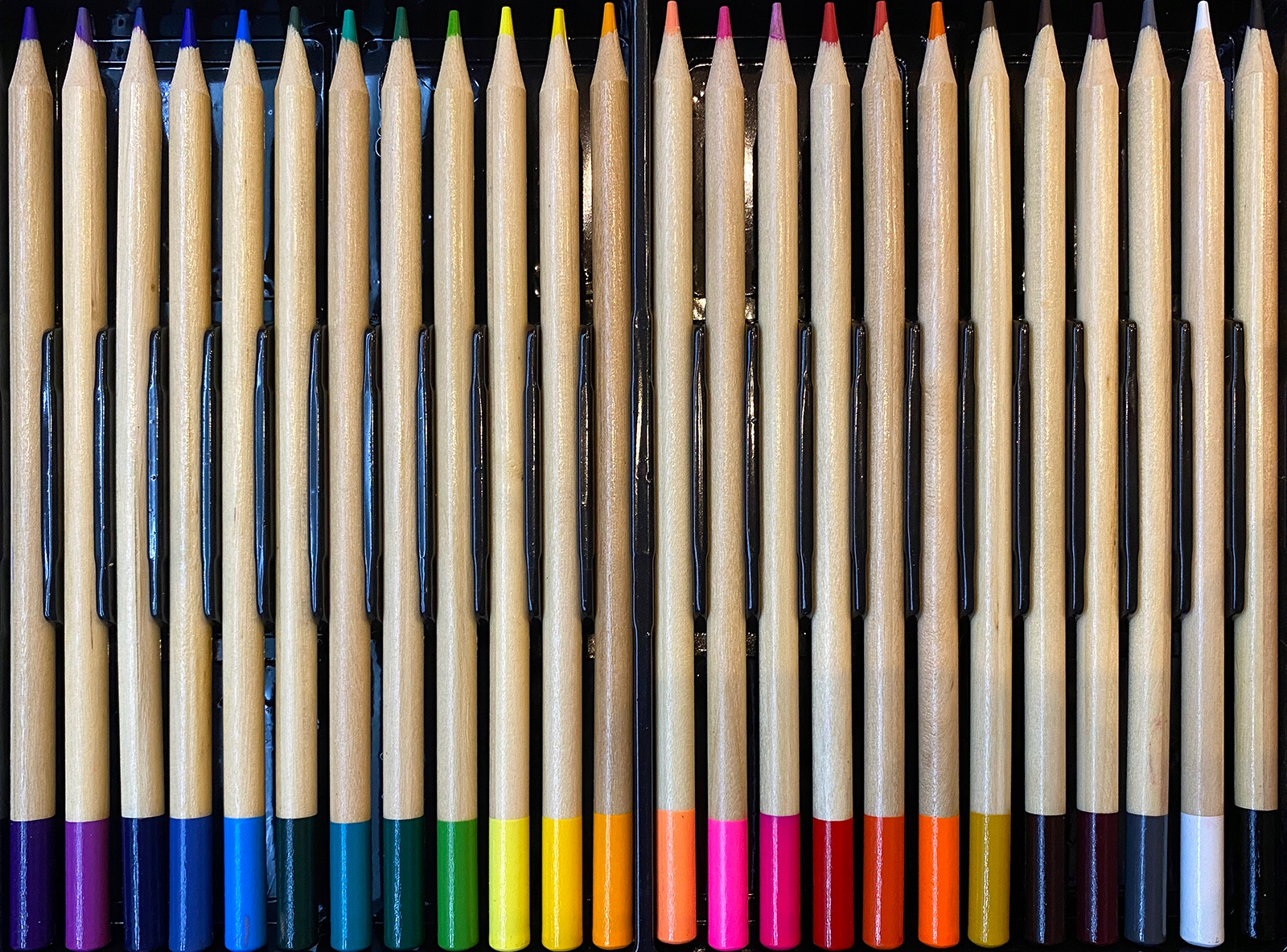 KREDKI ZESTAW ARTYSTYCZNY 258 EL WALIZKA Marka Tellacio