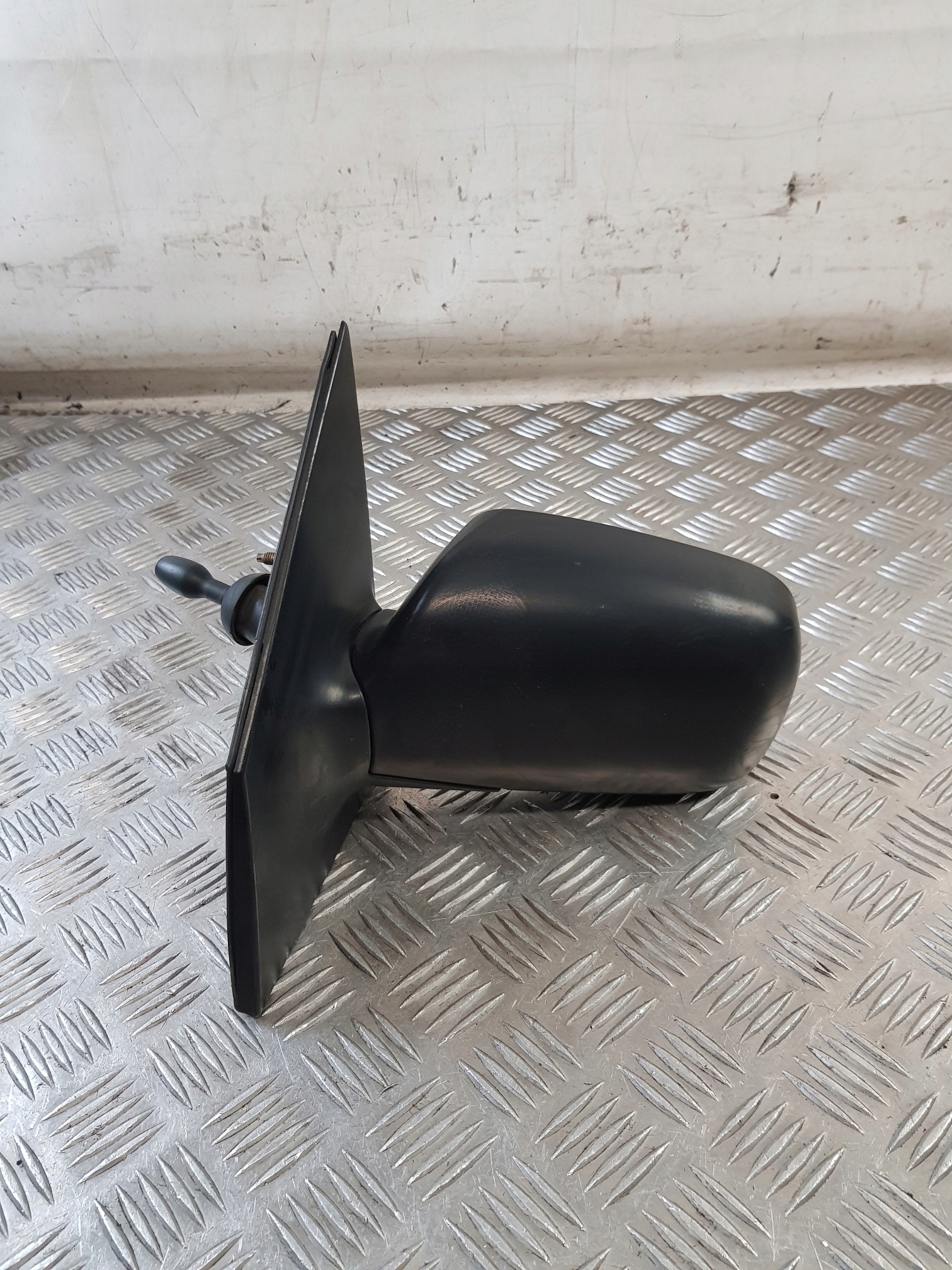 mirror left manually 87940-0D010-00 TOYOTA YARIS and 03R