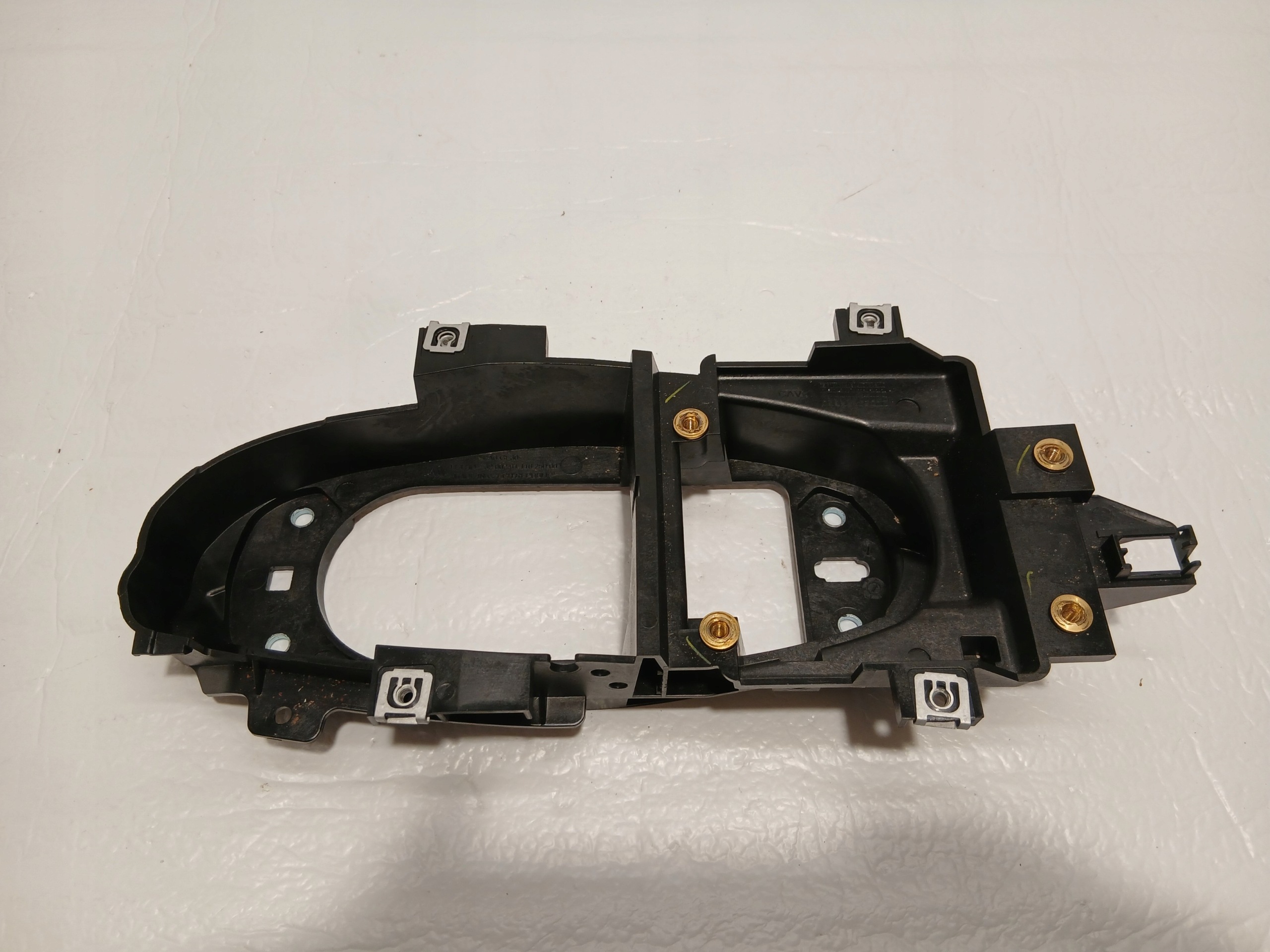 AUDI A4 B9 LIFT bracket holder TUNELU 8W1863531A