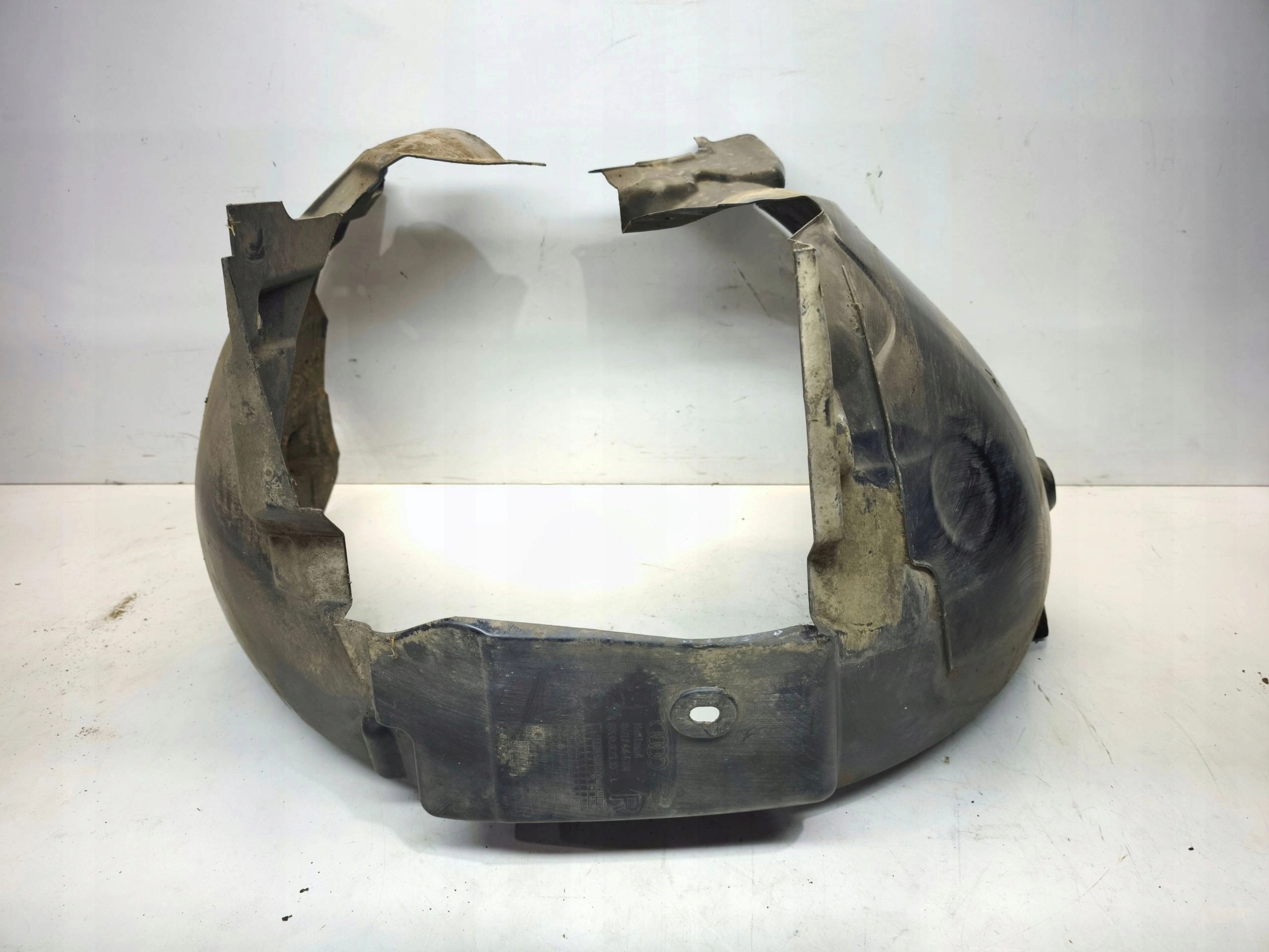 mudguard plastic right front AUDI A4 B8 LIFT 8K0821172L
