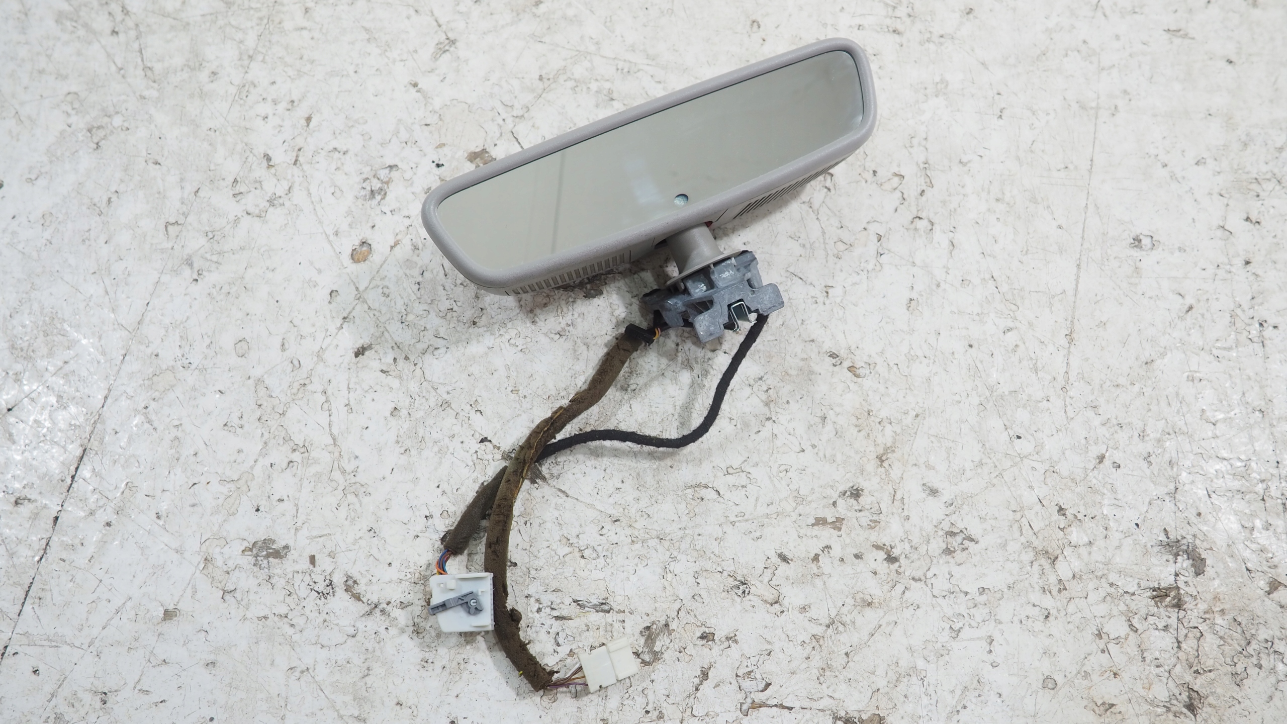 Mercedes ML W164 mirror inner reversely