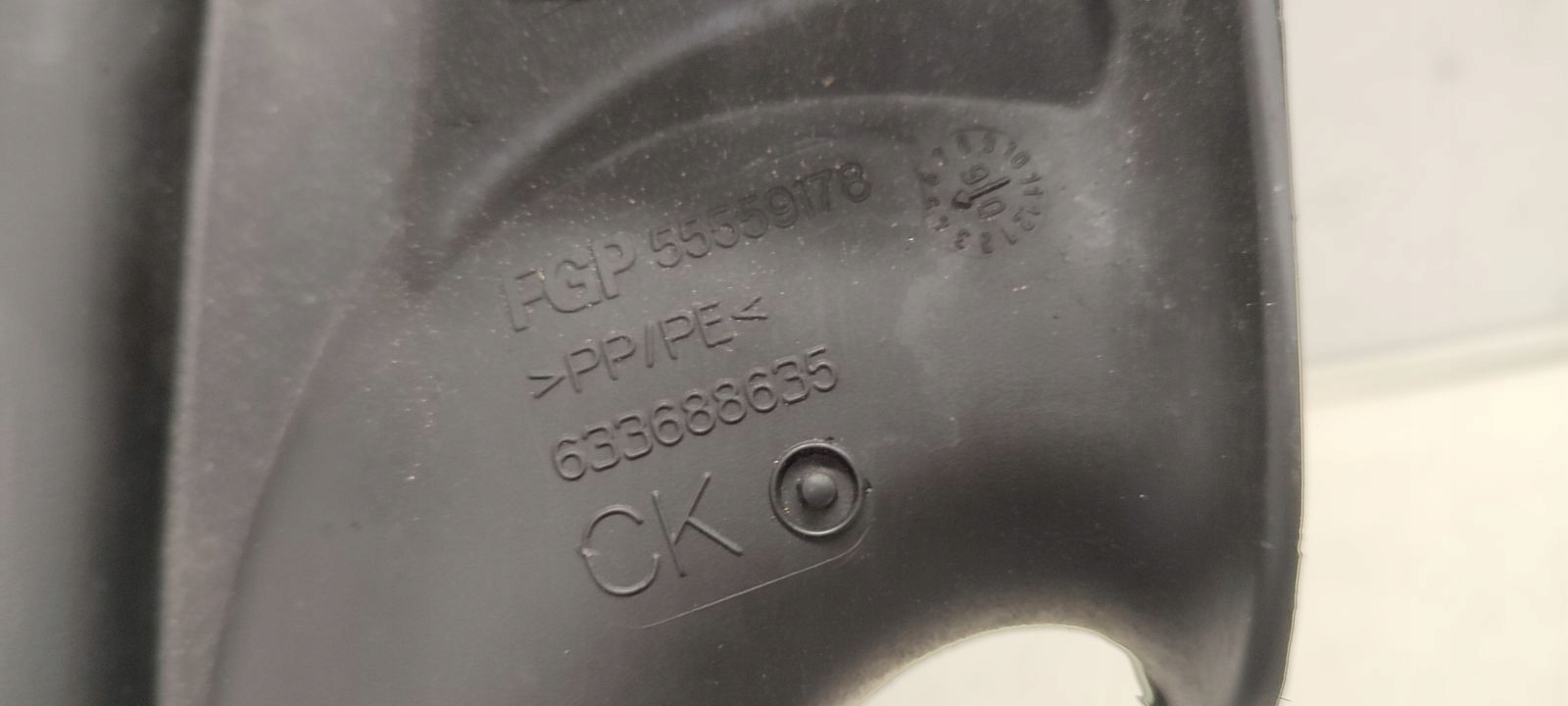 tube intake drain pipe air Opel Astra H Cabrio 1,8 16V