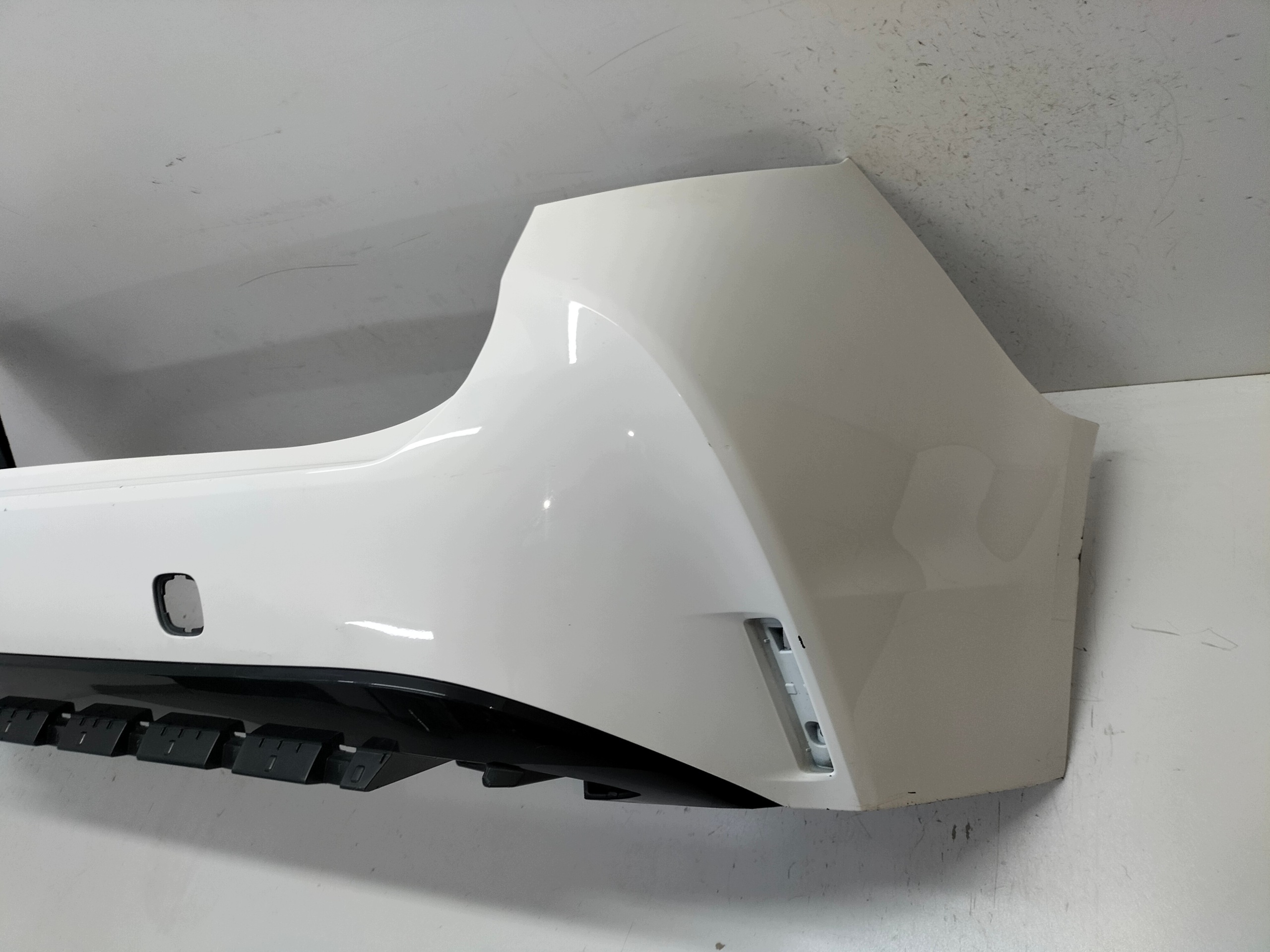 bumper rear rear part TOYOTA COROLLA E21 18- KOMBI