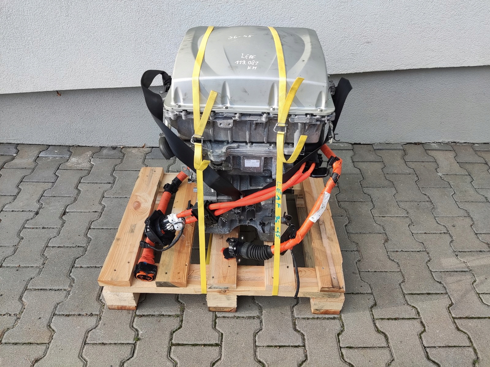 engine complete electrical NISSAN LEAF and 2011-2017 EM57 291A0-3NFA
