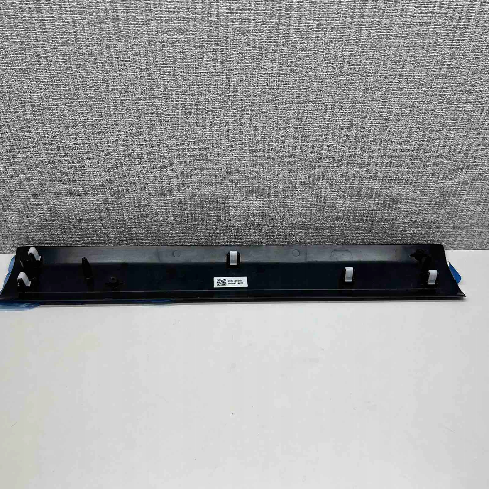 Tesla Model S cap right threshold door przednich 1035369-00-D new