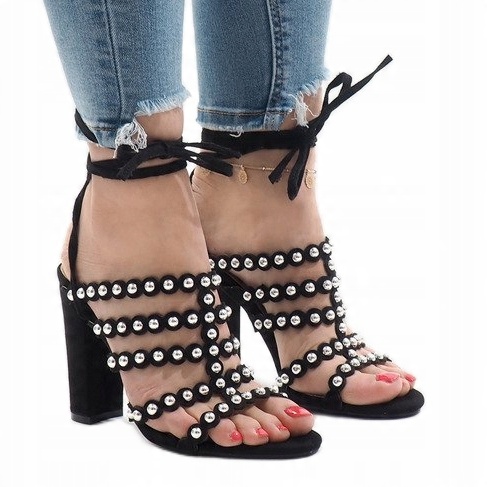 

Czarne Skóra ekologiczna Buty Sandały r.38