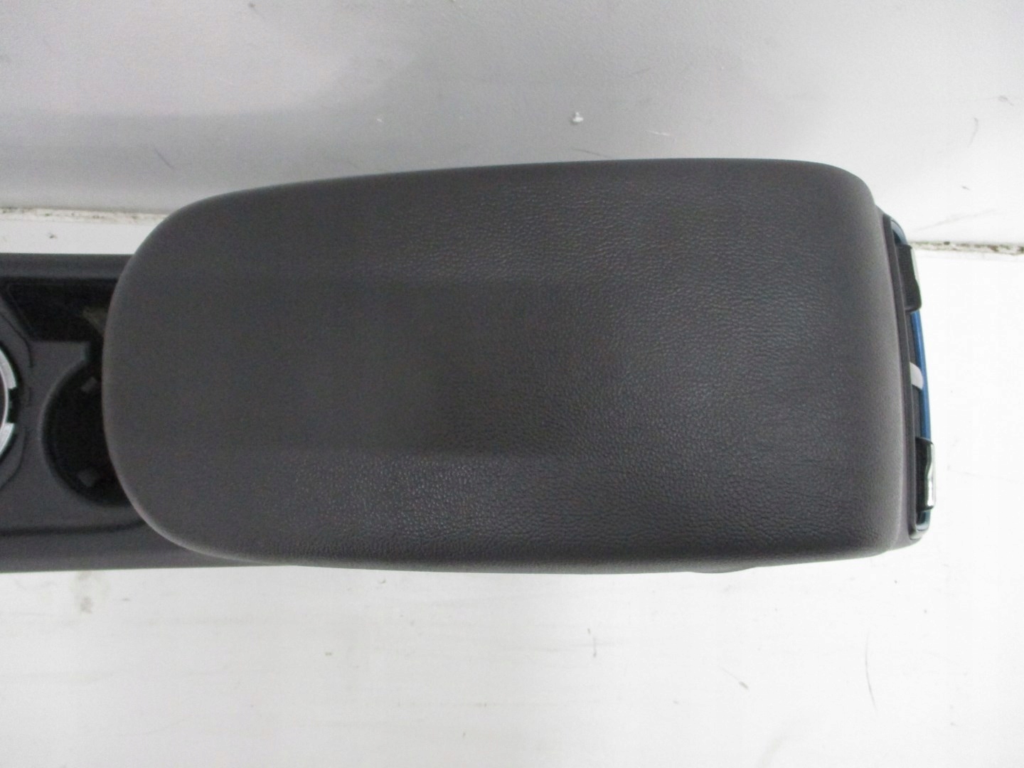 armrest tunel central HYUNDAI IONIQ