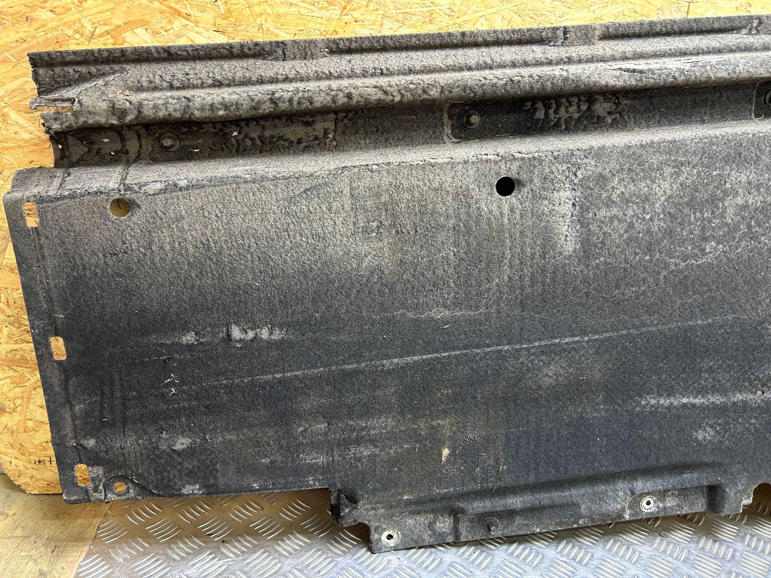 cover chassis left side Audi A5 Sportback 8TA 2013 8K0825207H