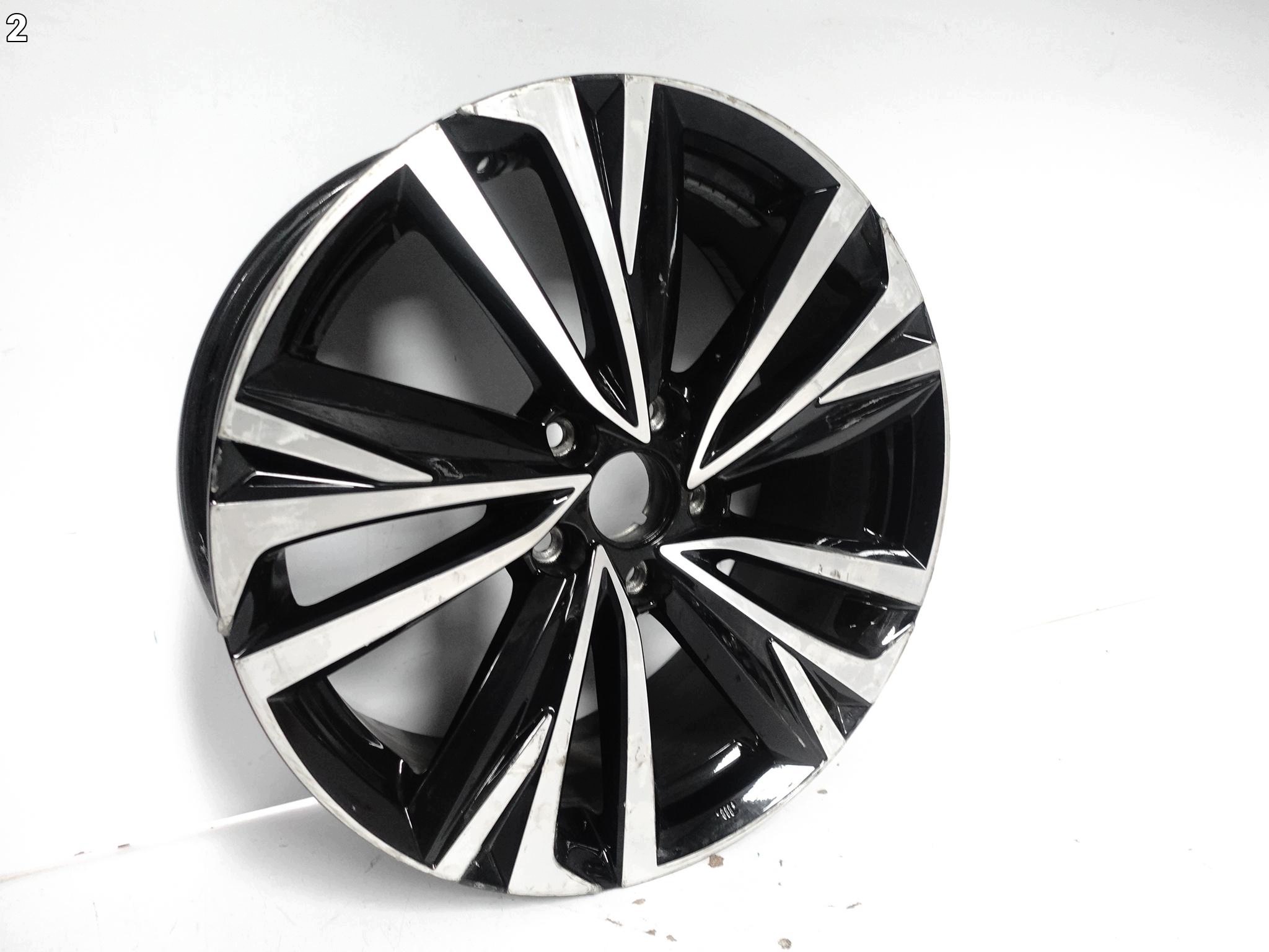 LEXUS LBX AY10 23- disk hliníkový disk 7Jx18 ET40 5x114,3