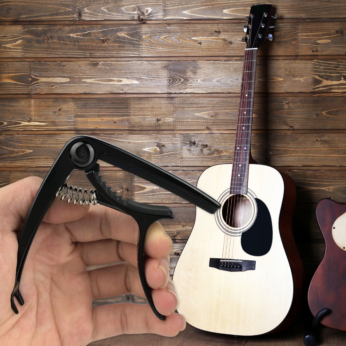 KAPODASTER CAPO DO MNIEJSZEJ GITARY KLASYCZNEJ UKULELE NA GRYF STRUNY Kod producenta nakładka na gryf struny gitarę metalowy