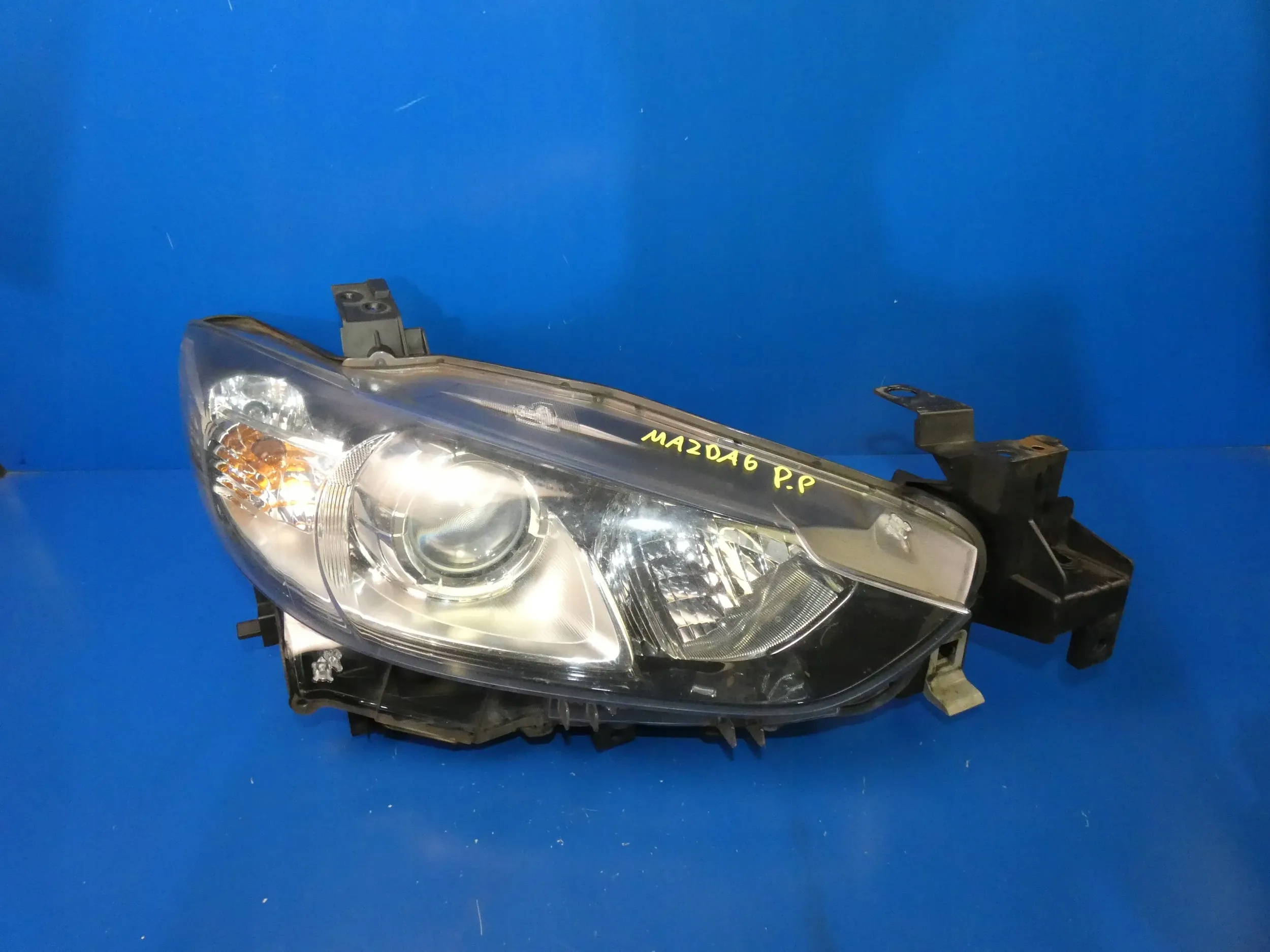 MAZDA 6 GJ III light right front right WERSJA ANGIELSKA