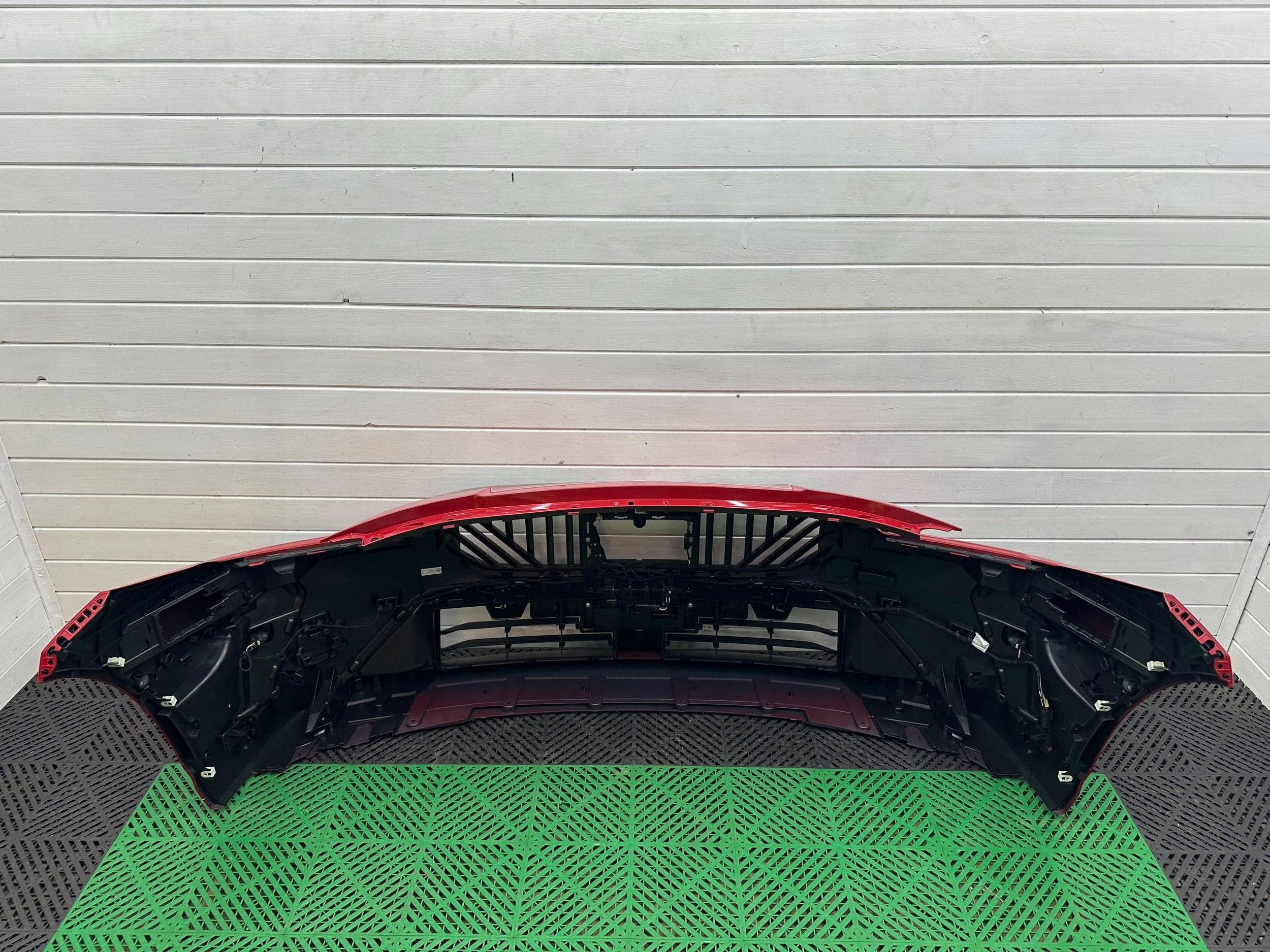 front bumper BMW 1 F70 complete KAMERA