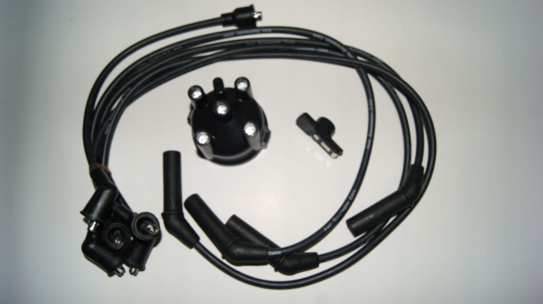 KOPUŁKA PALEC PRZEWODY ZAPŁONOWE MITSUBISHI 4G33