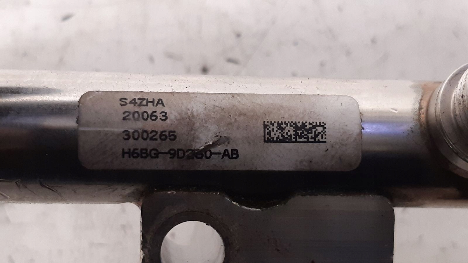 Kraftstoffverteiler Einspritzleiste Sensor Ford Focus MK4 1,0 ECOBOOST