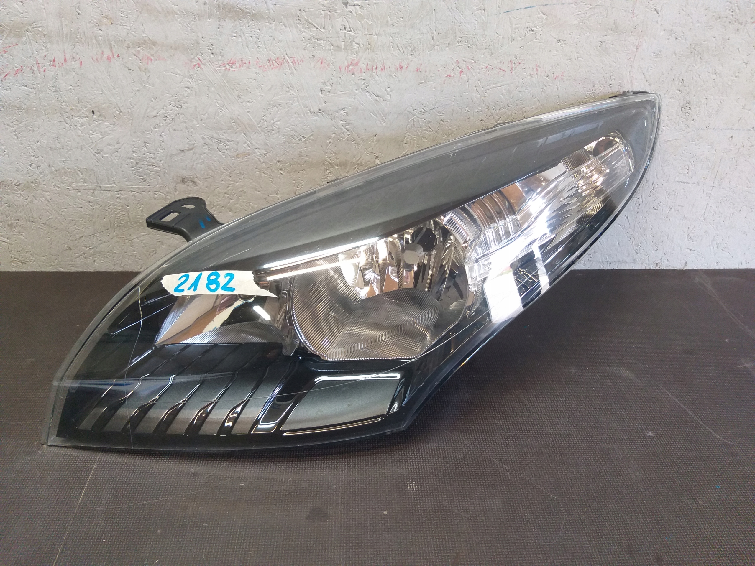 LIGHT FRONT LEFT RENAULT MEGANE III 3 LIFT