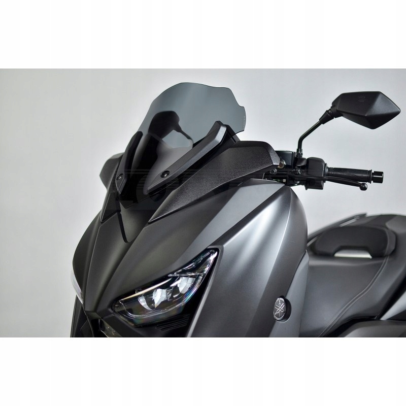 Loster športové sklo na skúter Yamaha X-max 125 18-