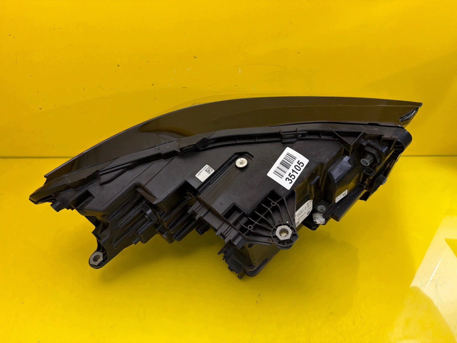 light left BMW X2 U10 Full Led 5A77EB7-06