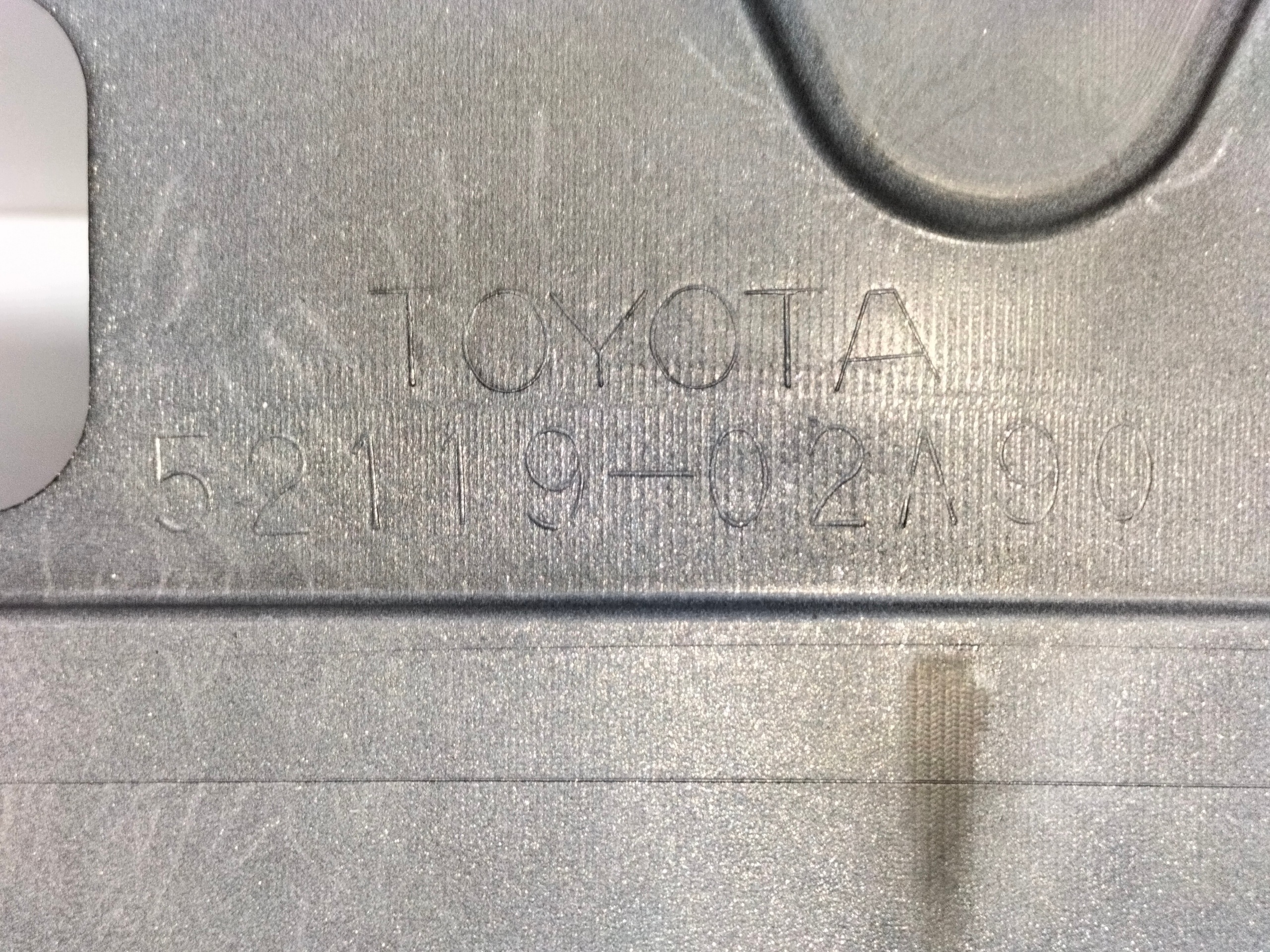 front bumper front TOYOTA AURIS and LIFT 09-12