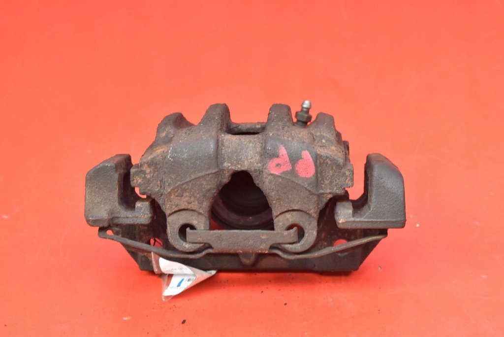 caliper brake right front BMW E90 E91 2.0i 129 KM 04-10