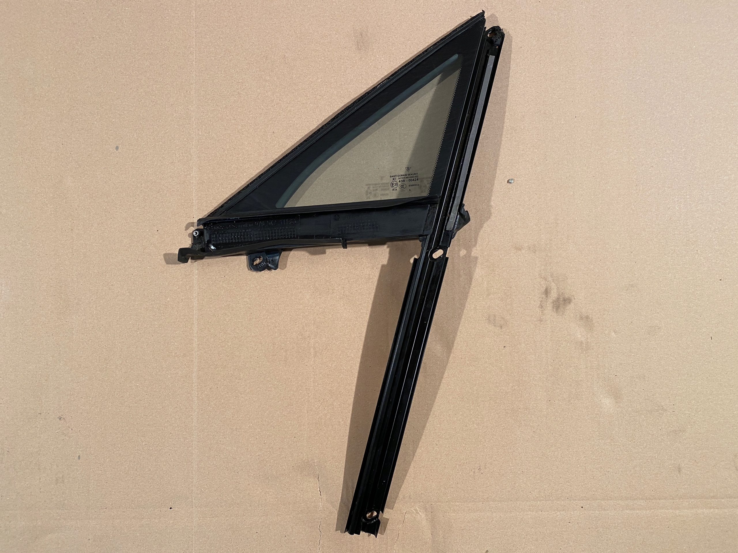 970542311 - PORSCHE PANAMERA 970 СТЕКЛО ПЕРЕДНЕЙ ЛЕВОЙ ДВЕРИ