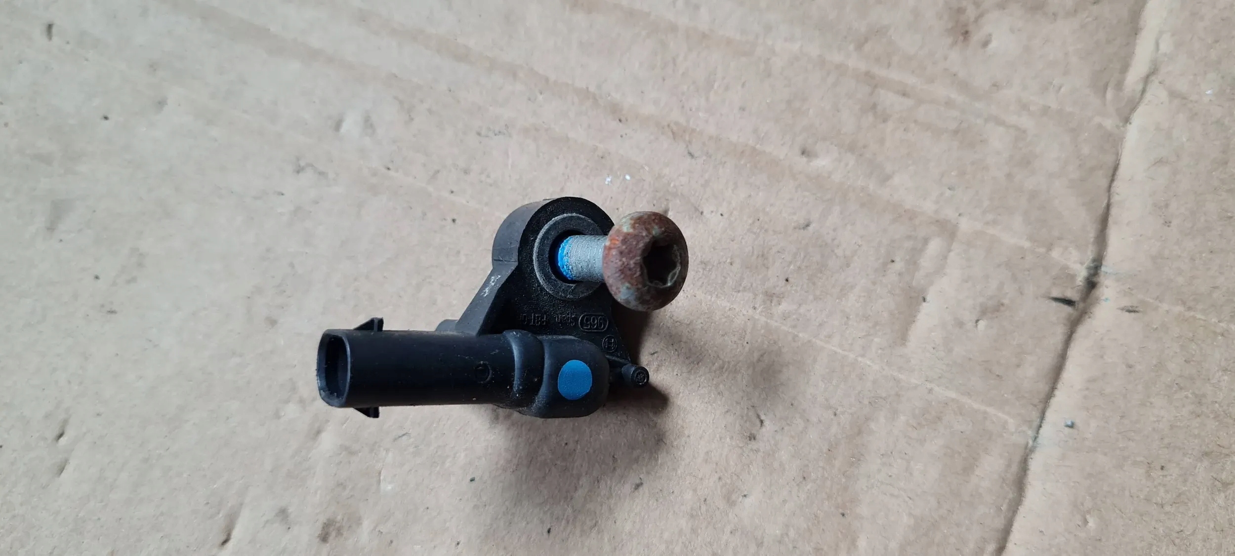 Q7 4M CRASHSENSOR DRUCKSENSOR UDERZENIOWY 4M0959651 A4 B9 8W A5