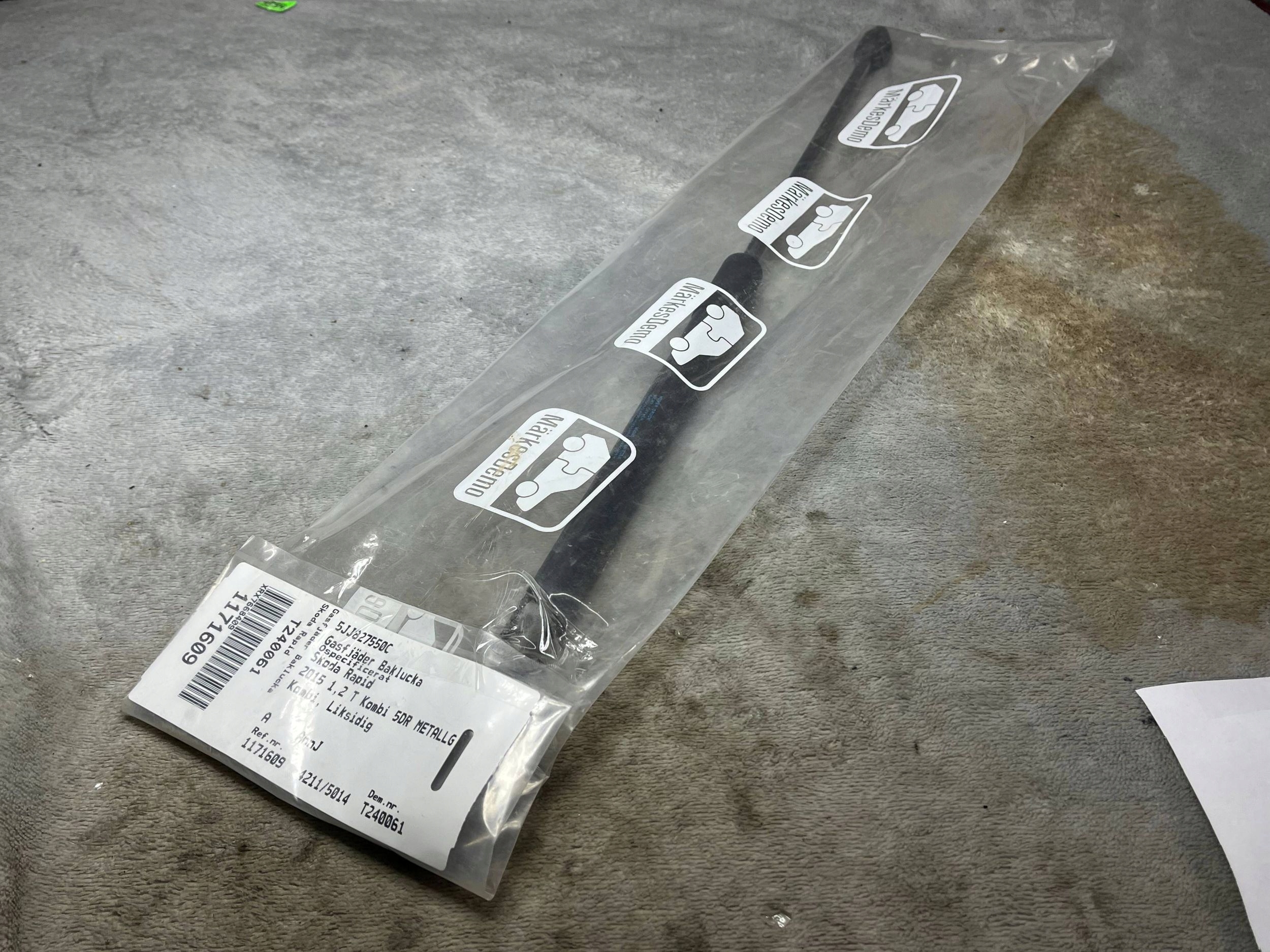 damper bonnet boot rear part Skoda Rapid 5JJ827550C !J