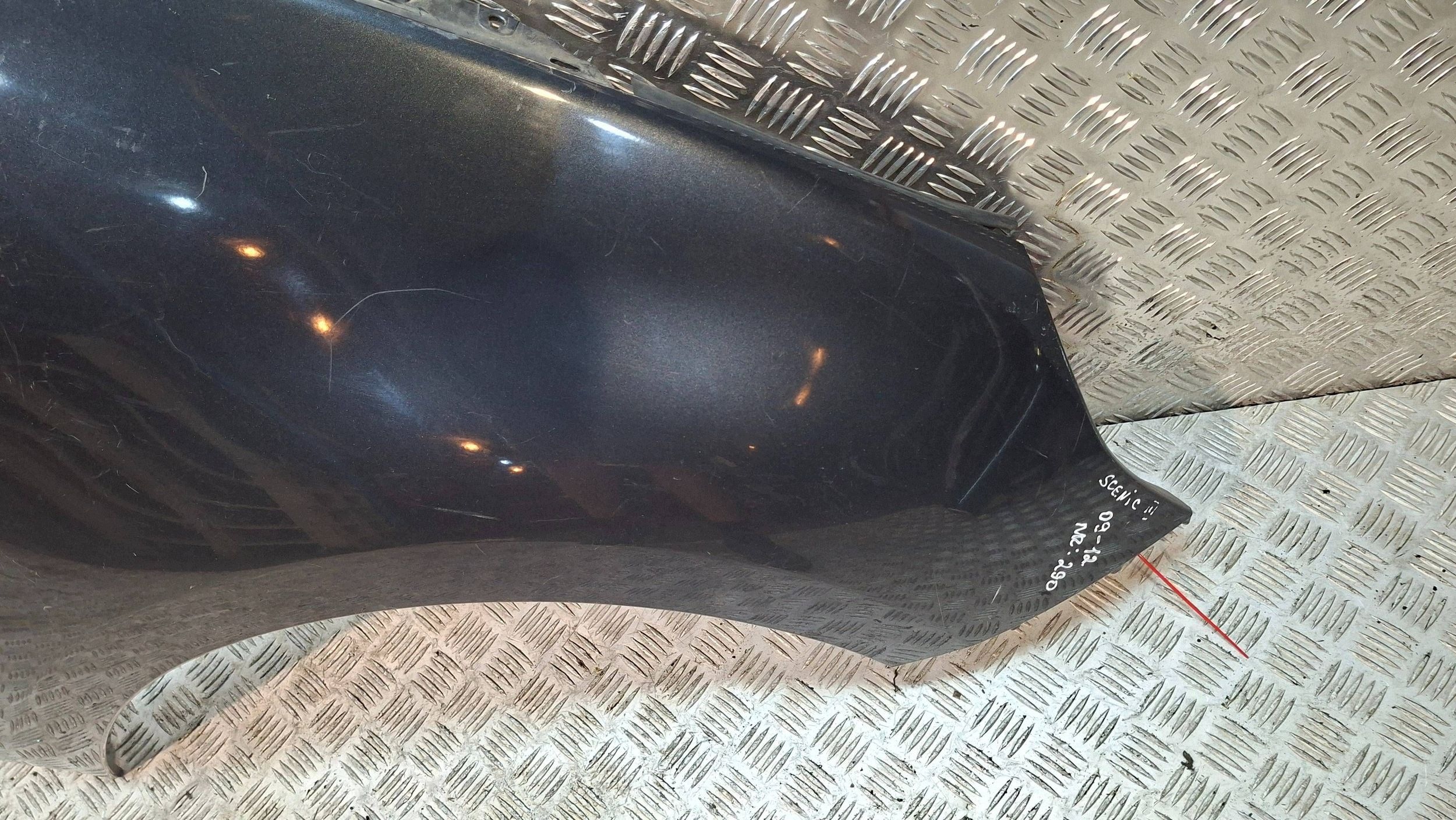 fender front right 631000010R RENAULT SCENIC III 2009-2012