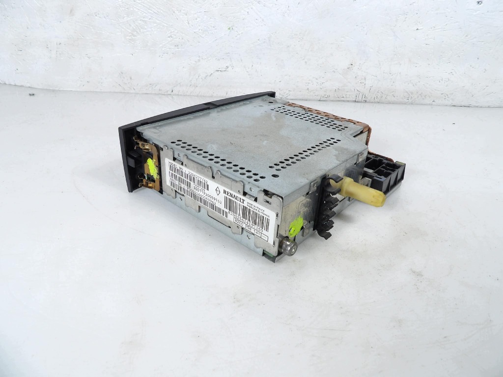 RENAULT MEGANE II 2 RADIO 8200256141