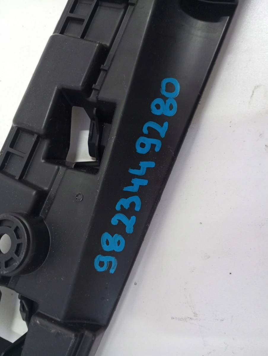 bumper bracket rear part CITROEN DS9 9823449280 9823448180
