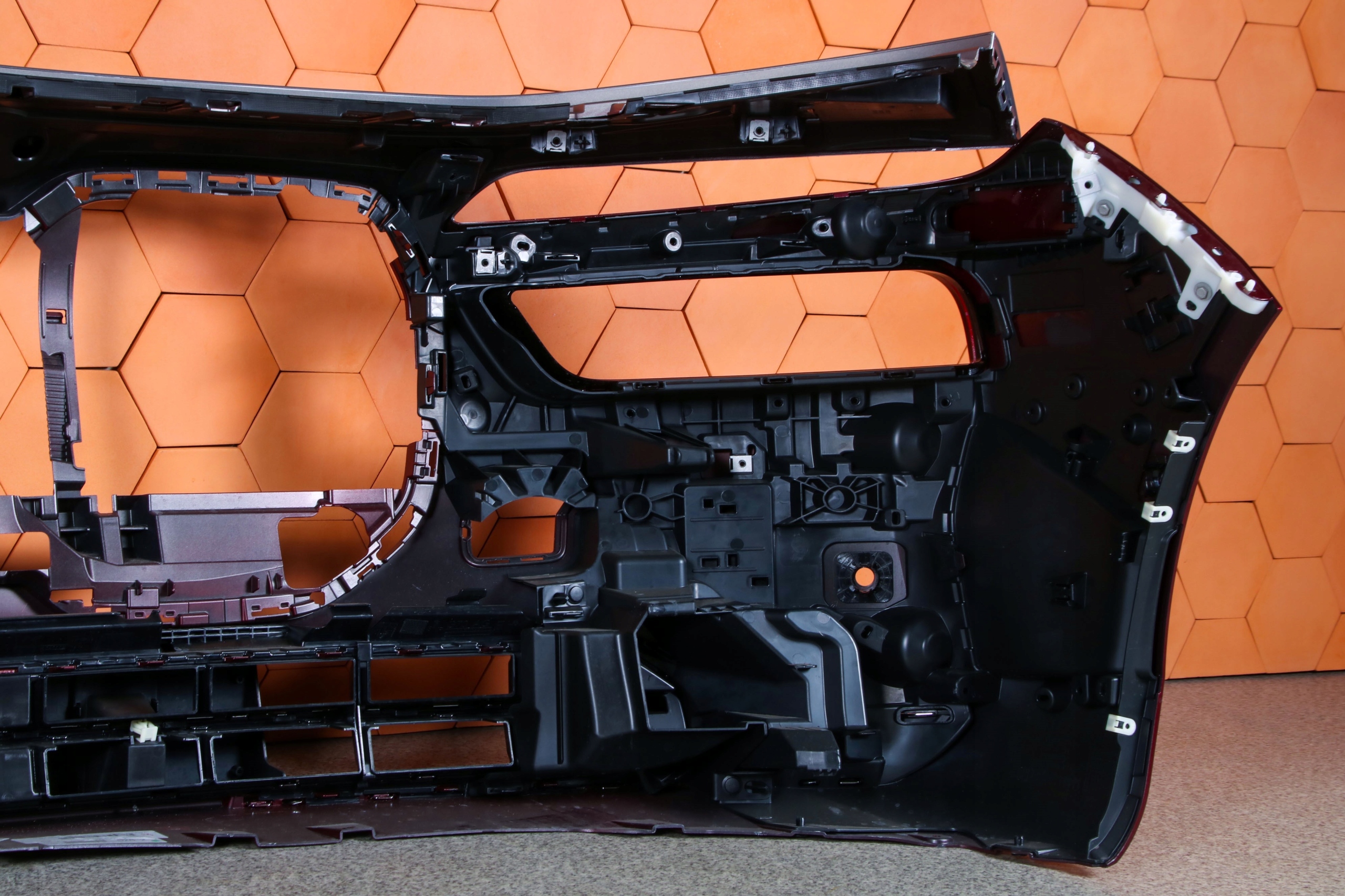 BMW 7 G70 i7 bumper front front colour 3MZ