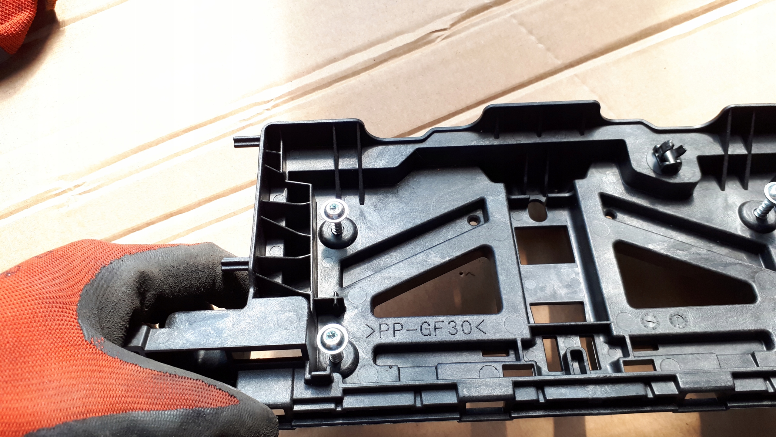 A5 8W bracket support holder WYSWIETLACZA A4 B9 8W