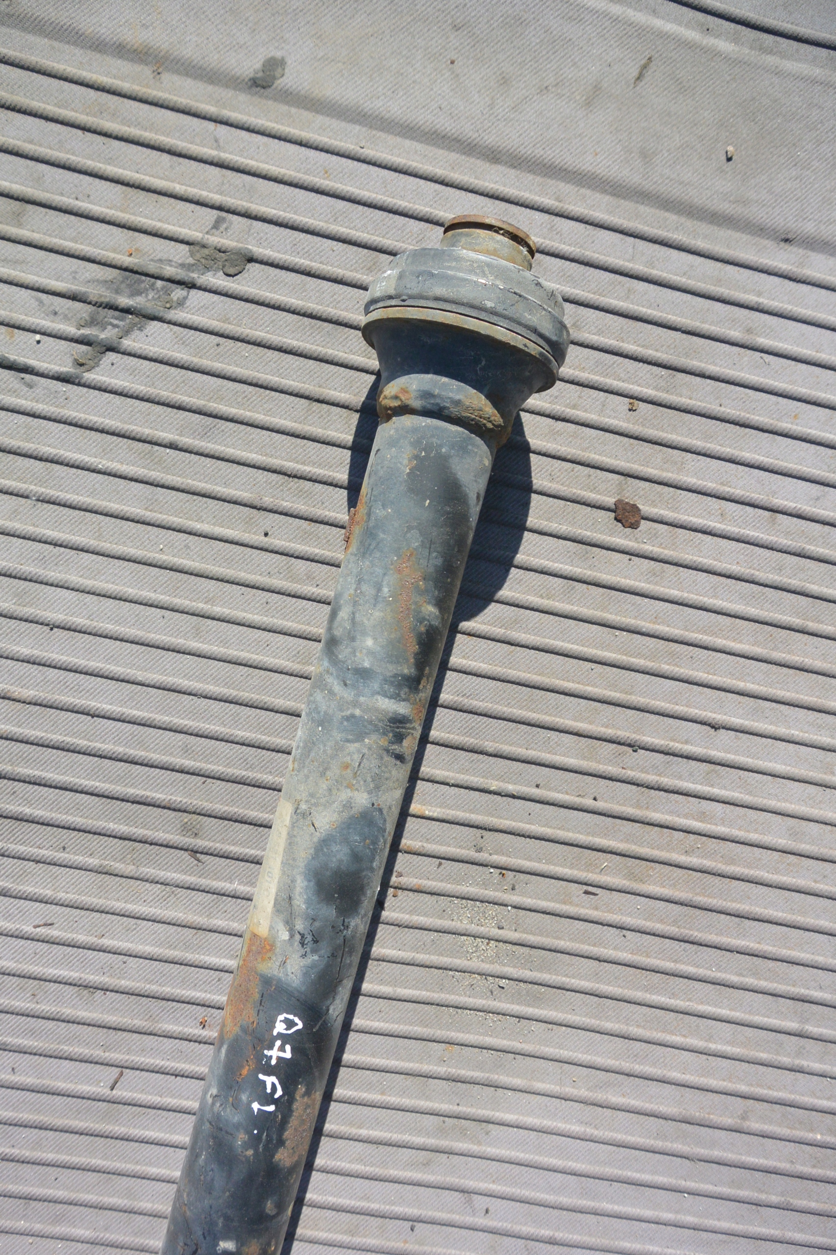 cardan front VW TOUAREG 7L AUDI Q7 4L