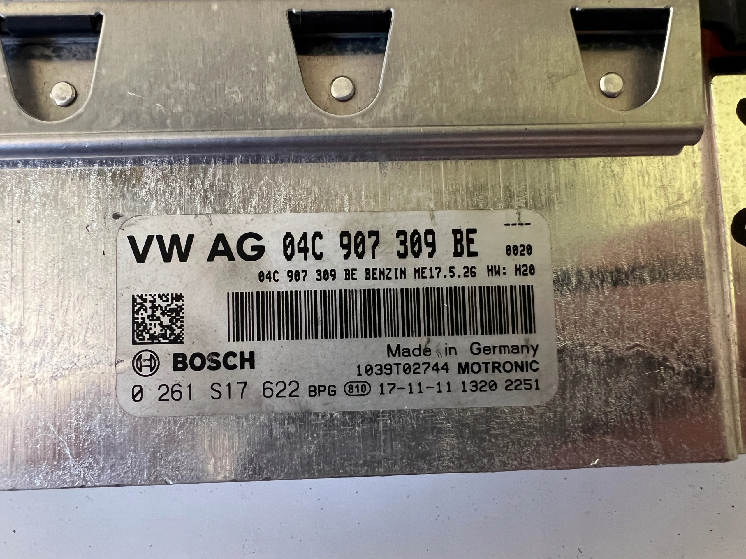 VW POLO 1.0B 04C907309BE 0261S17622 1039T02744 computer ECU Originale