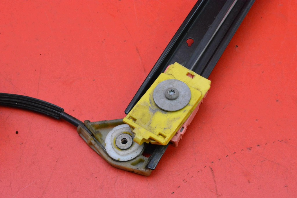 window regulator left front EU 4F0837461A AUDI A6 C6 04-08