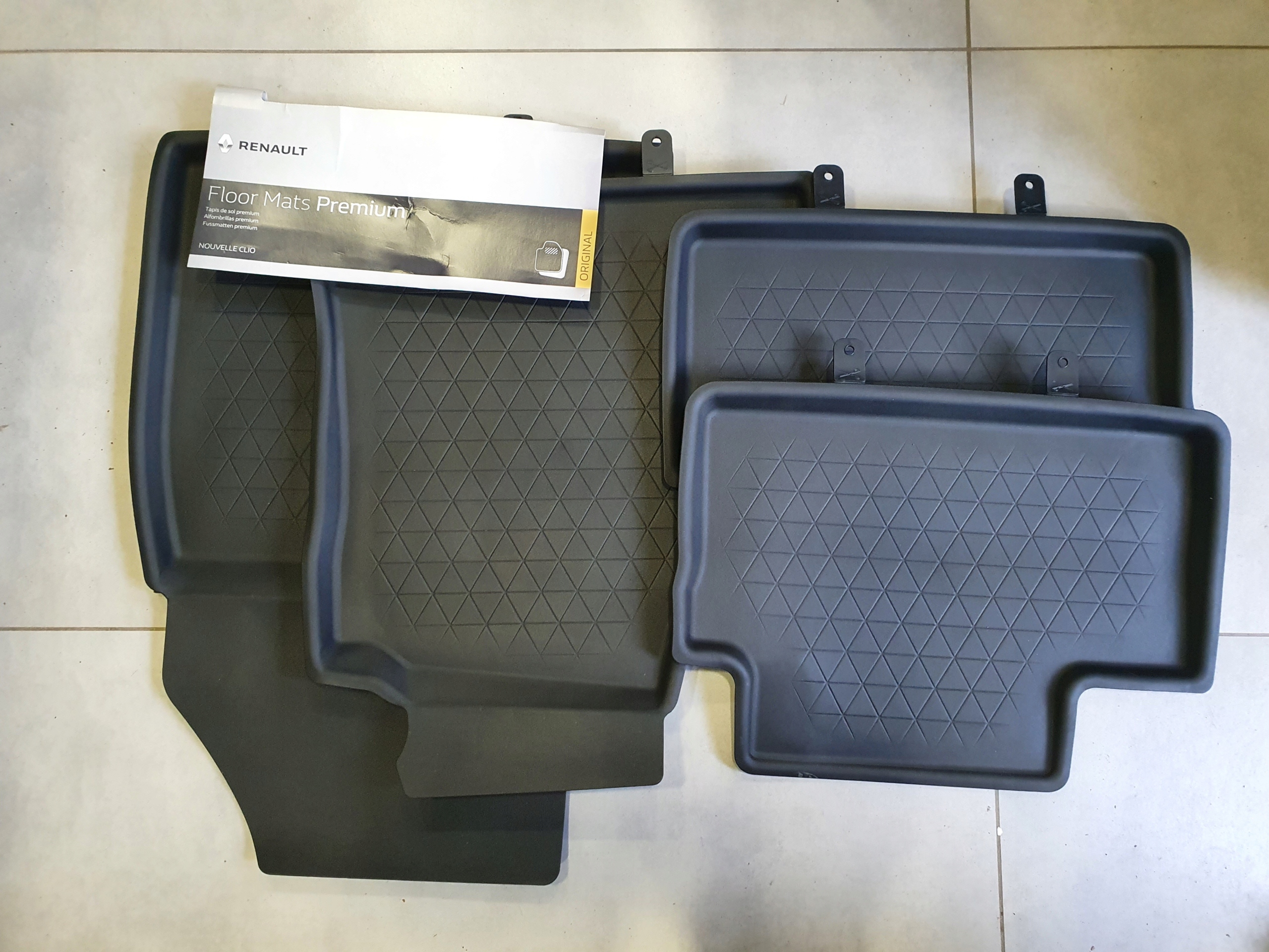 DYWANIKI GUMOWE PRZÓD TYŁ RENAULT CLIO V 19-