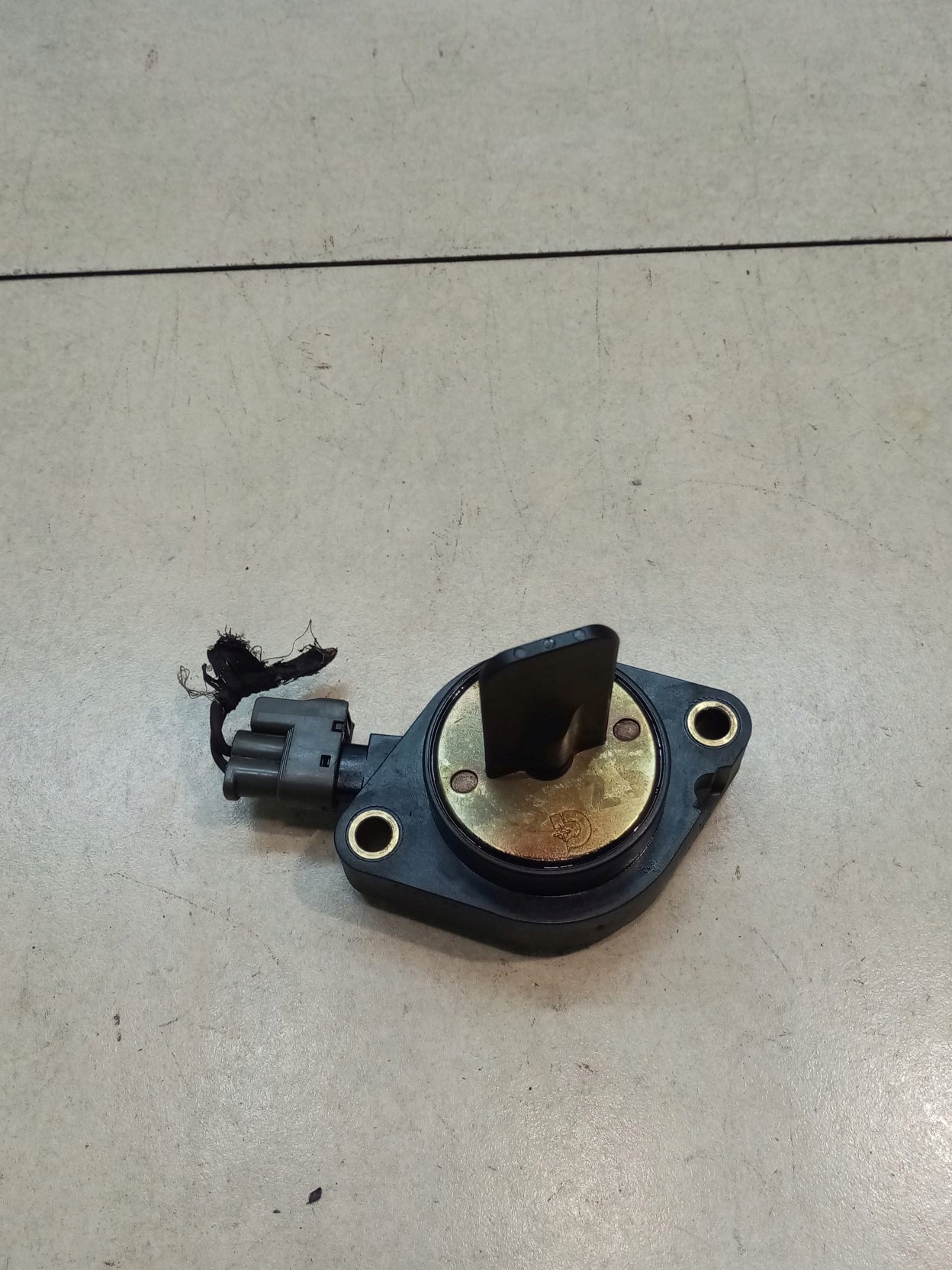 valve STERUJACY header pipe CHRYSLER 300M 3.5 V6