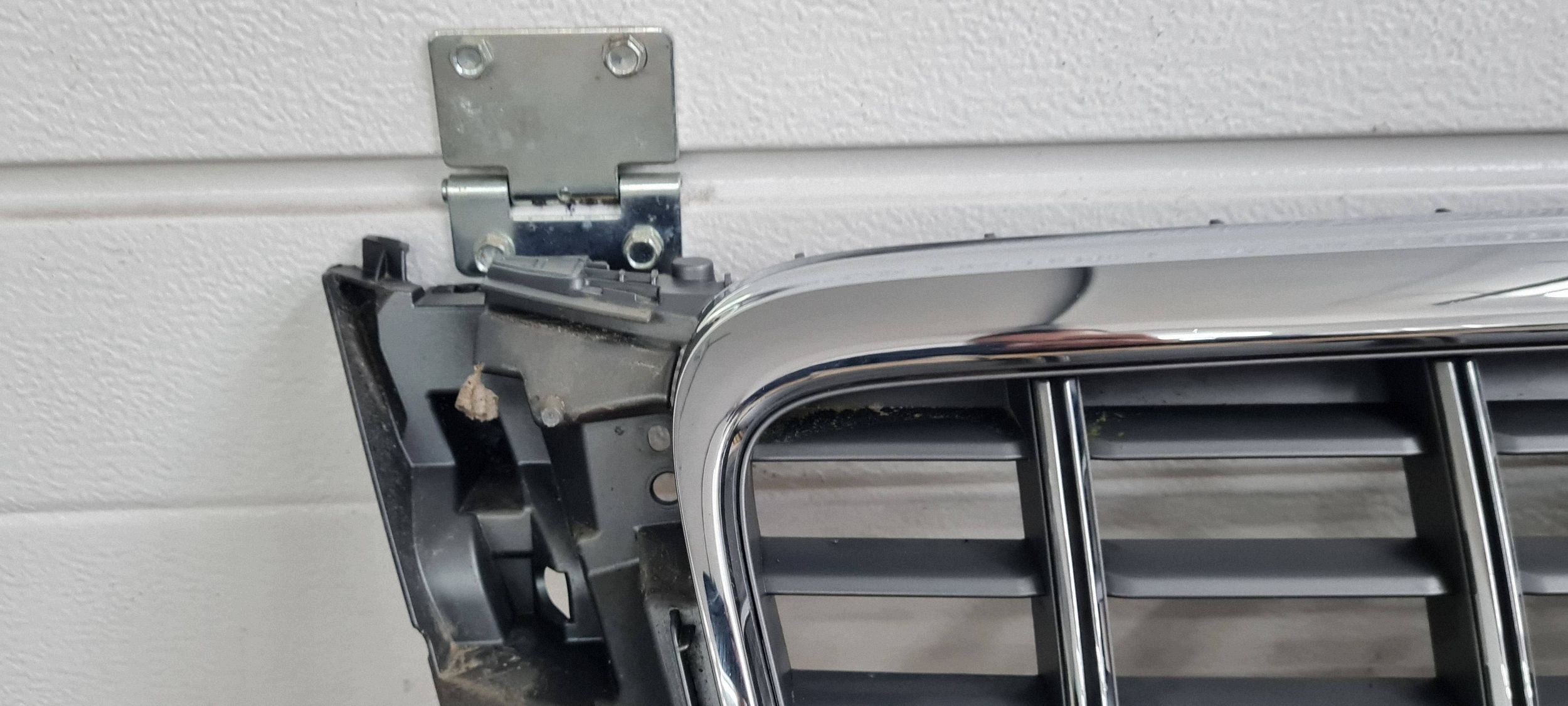 S4 B8 A4 grill grille of a bumper front front 8K0853651B